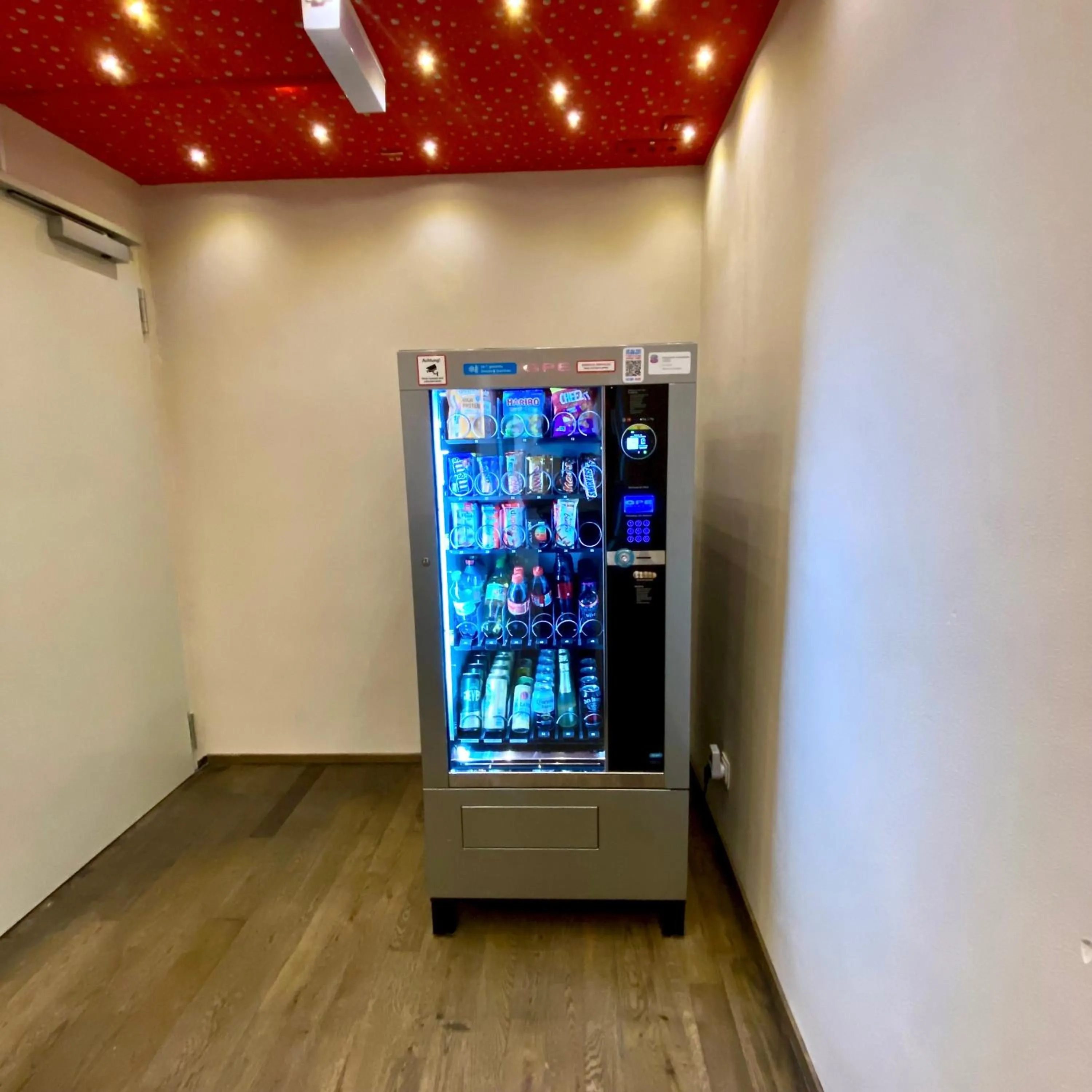 vending machine in Hotel Credé