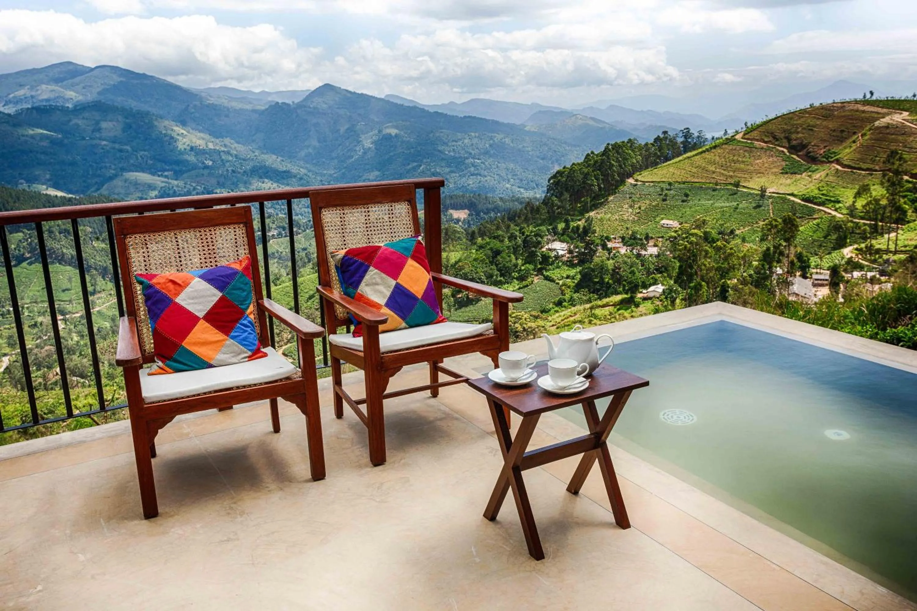 Patio in Madulkelle Tea and Eco Lodge