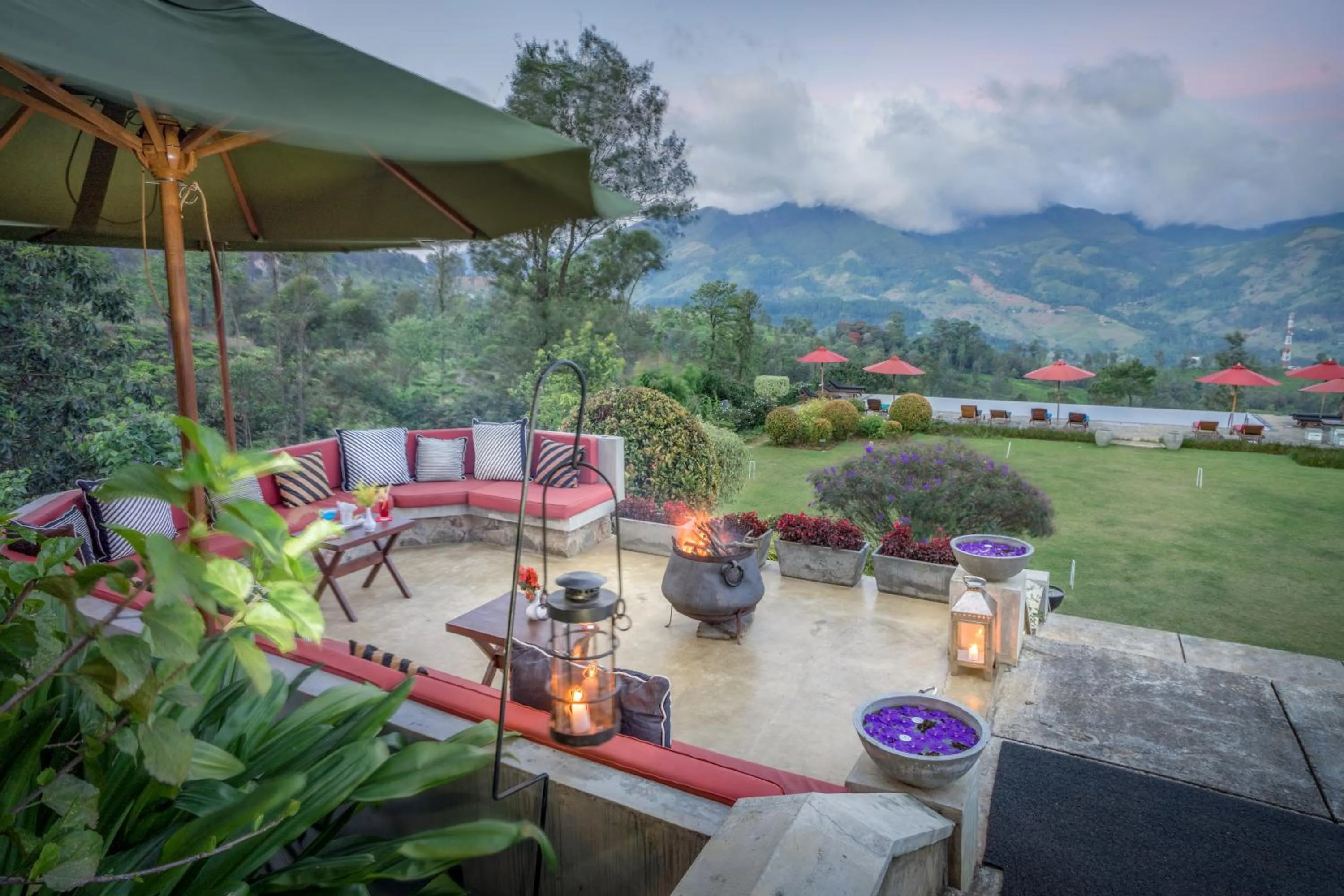 Restaurant/places to eat in Madulkelle Tea and Eco Lodge