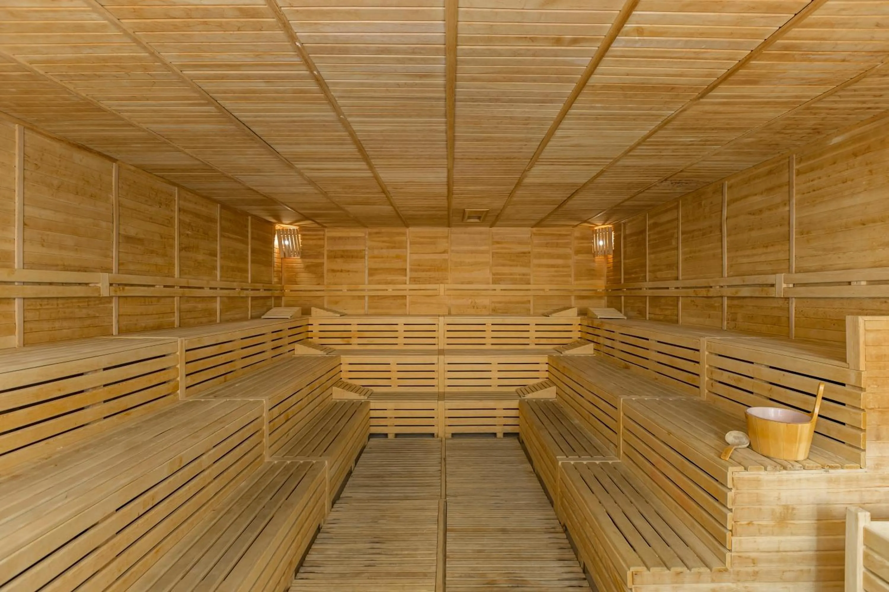 Sauna in Royal Alhambra Palace