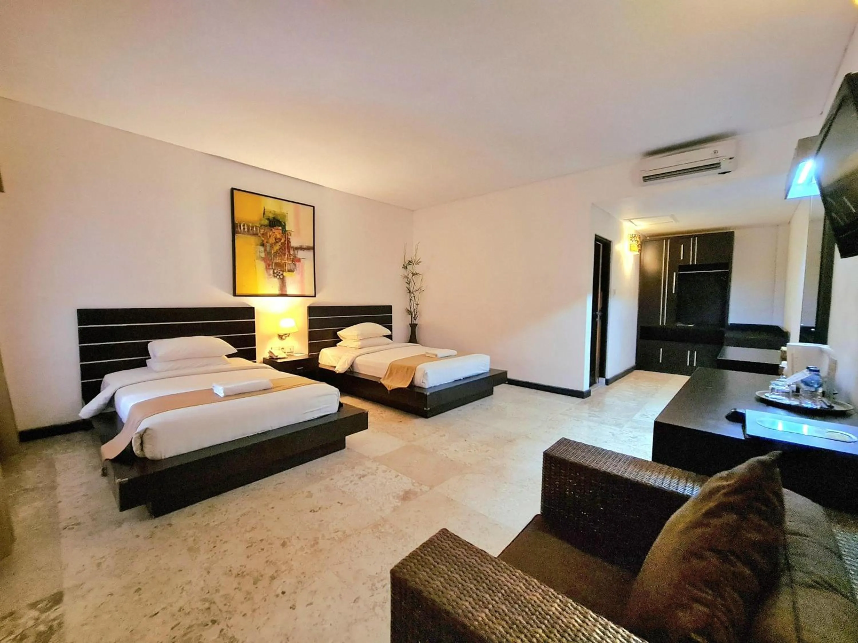 Bedroom, Bed in Satriya Cottages