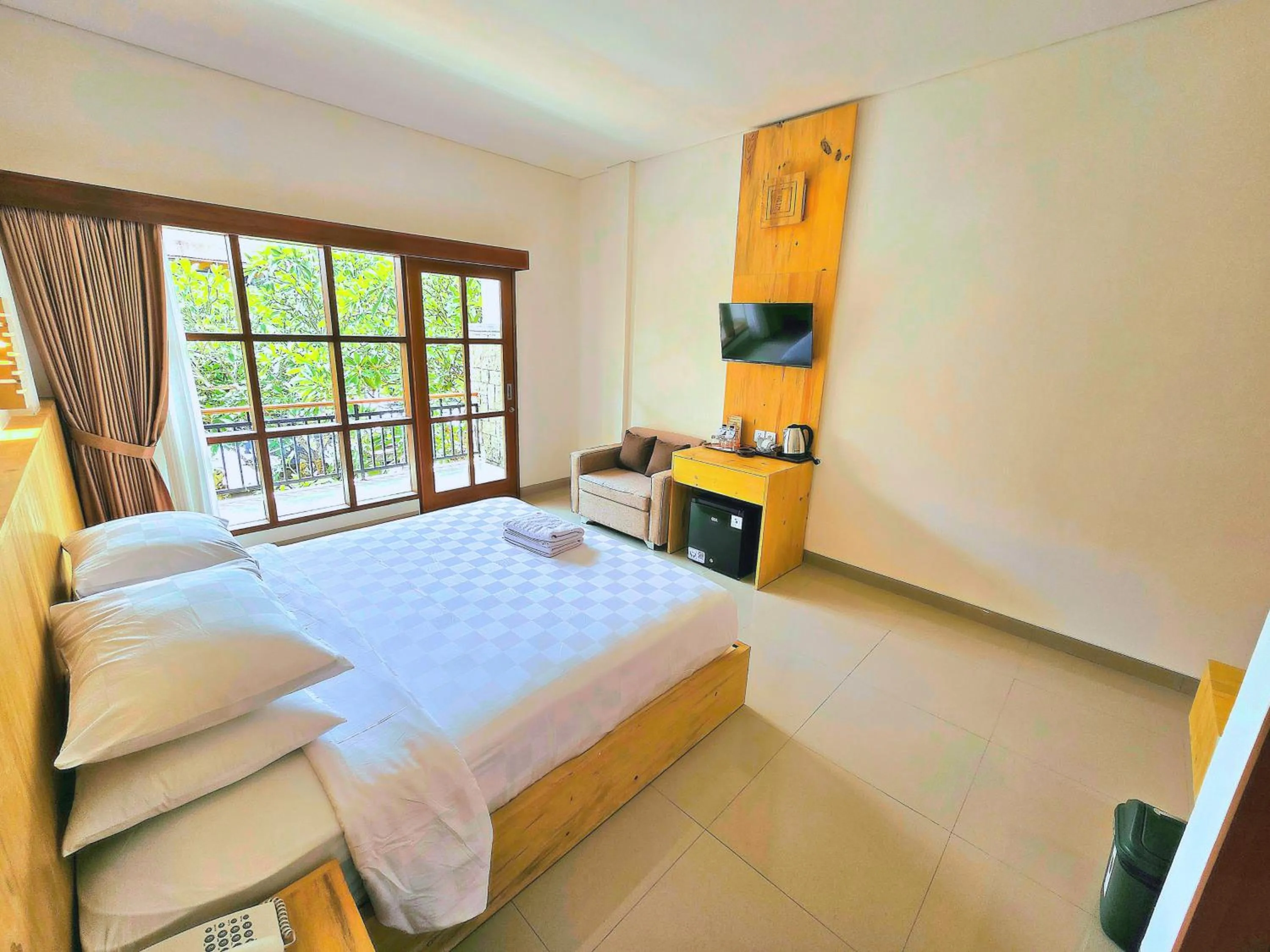 Bedroom, Bed in Satriya Cottages