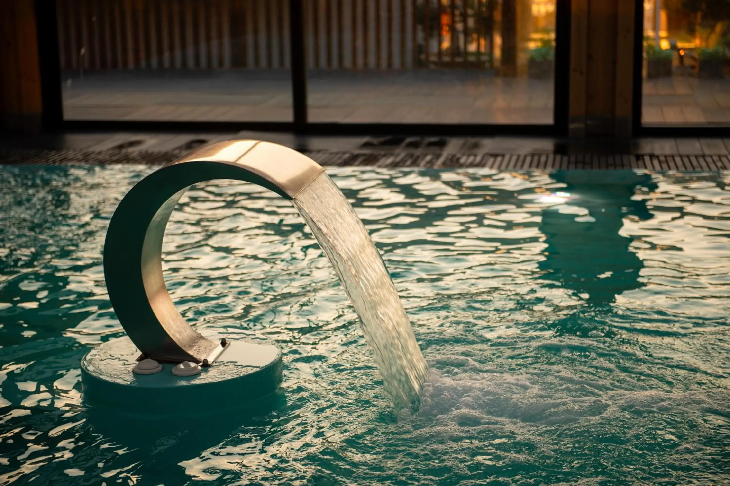 Swimming pool in Hotel Cristal Vieira Praia & SPA Swimming pool in Hotel Cristal Vieira Praia & SPA