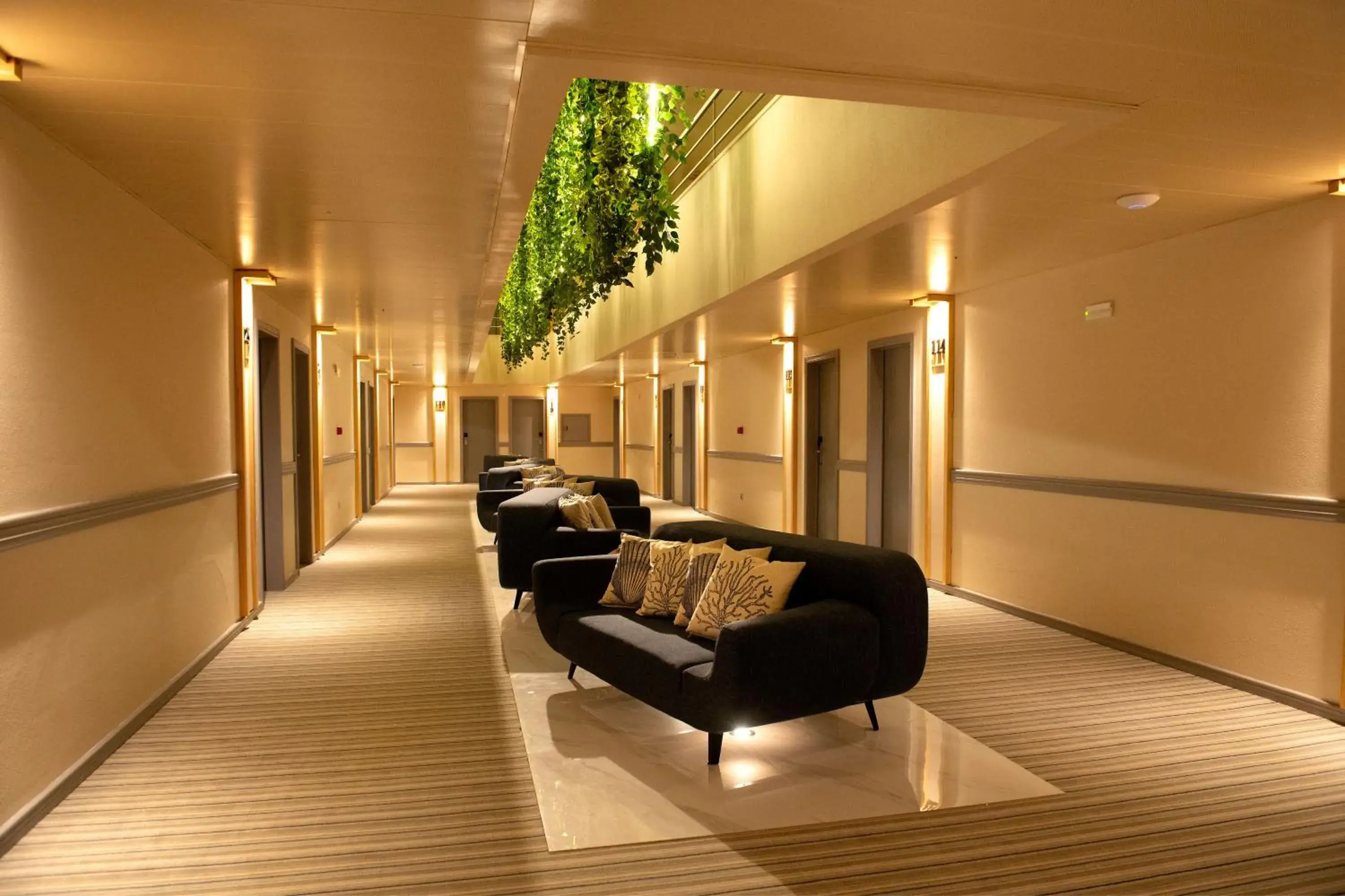 Lobby or reception in Hotel Cristal Vieira Praia & SPA Lobby or reception in Hotel Cristal Vieira Praia & SPA