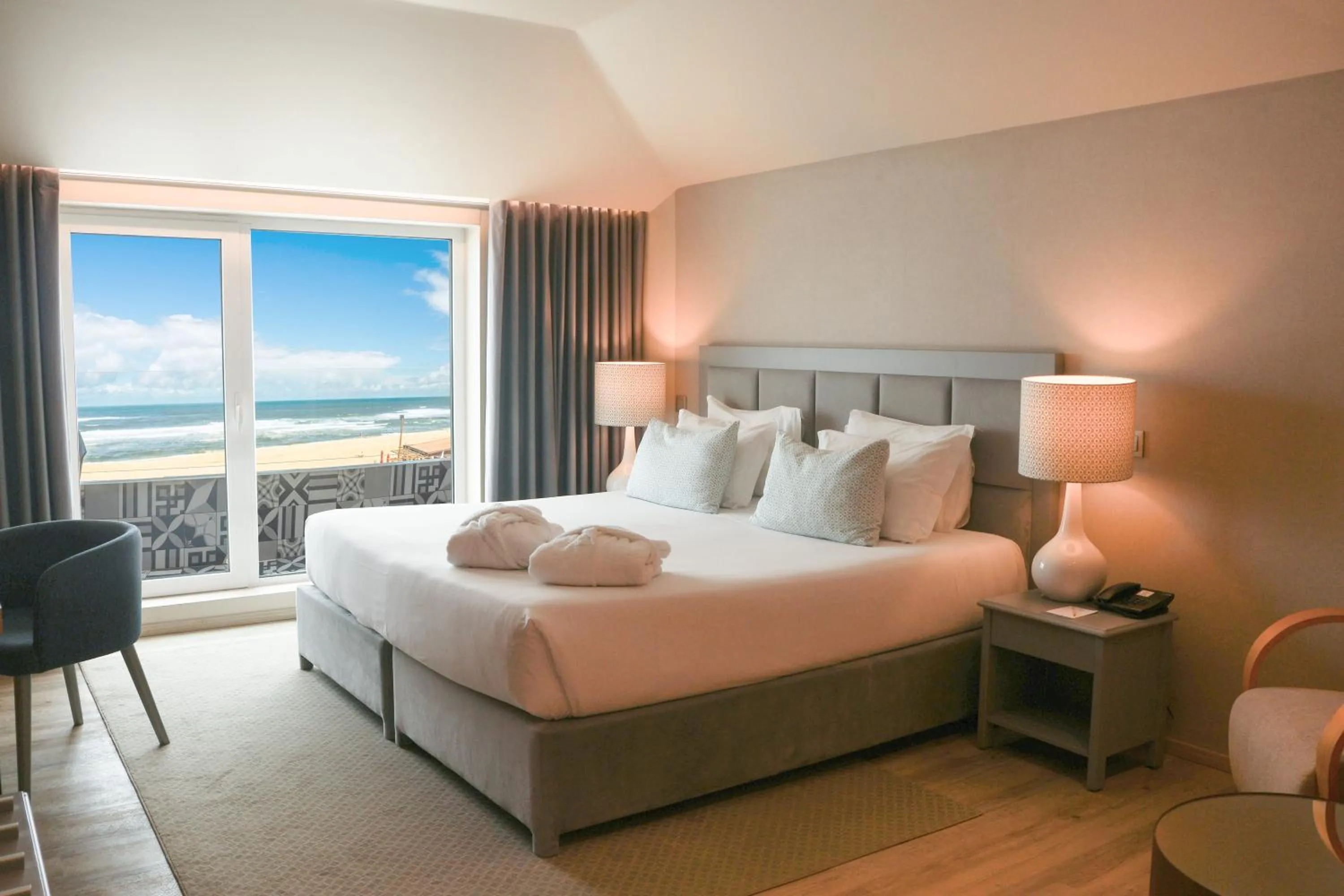 Bed in Hotel Cristal Vieira Praia & SPA