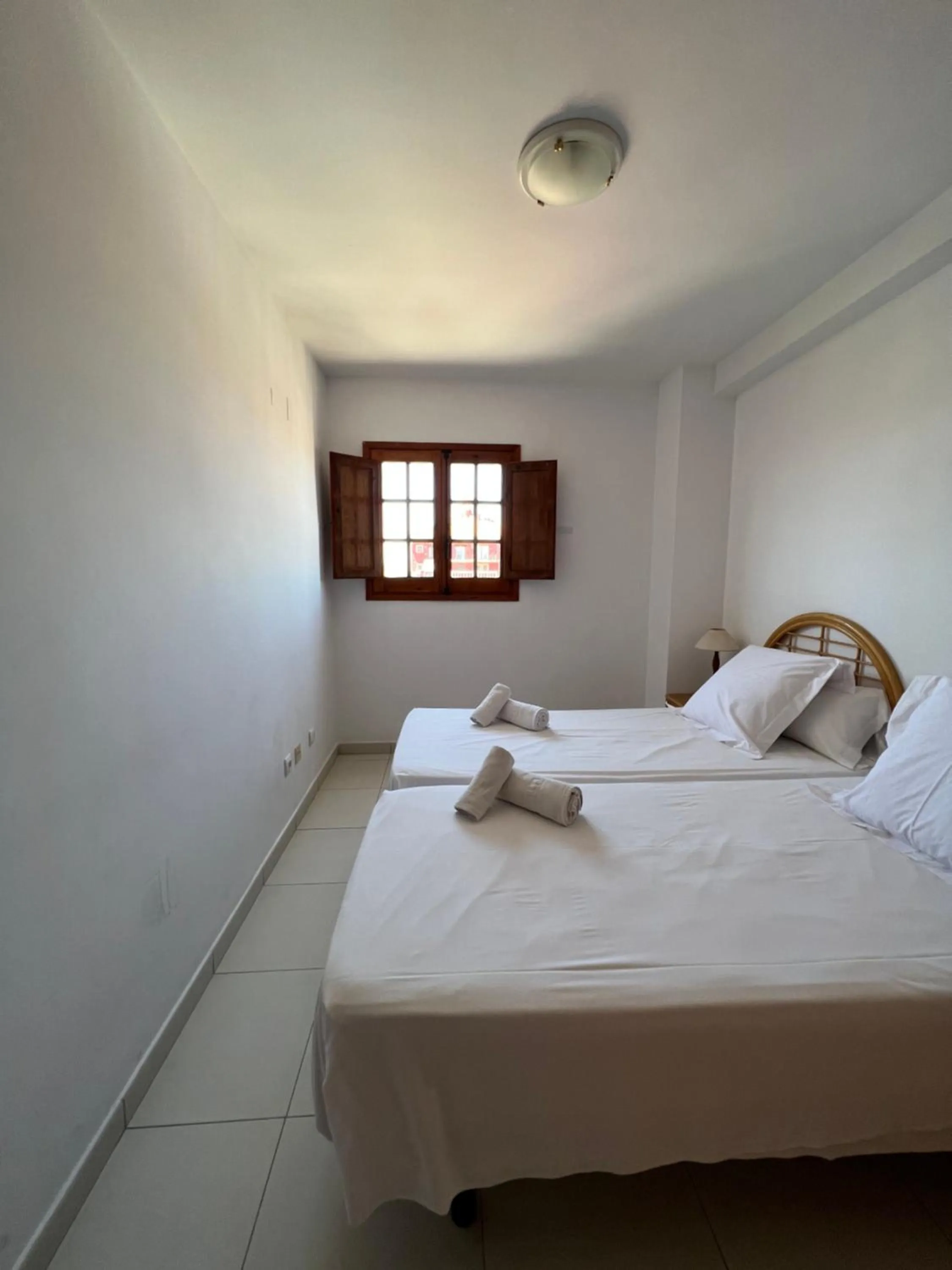 Bedroom, Bed in Sea You Apartamentos Valencia Port Saplaya