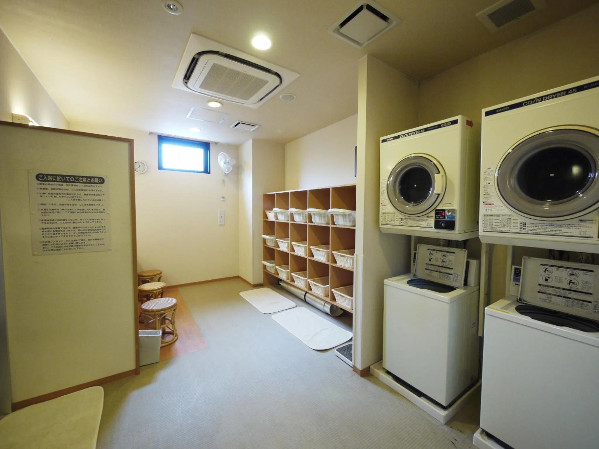 Public Bath in Hotel Route-Inn Suzuka