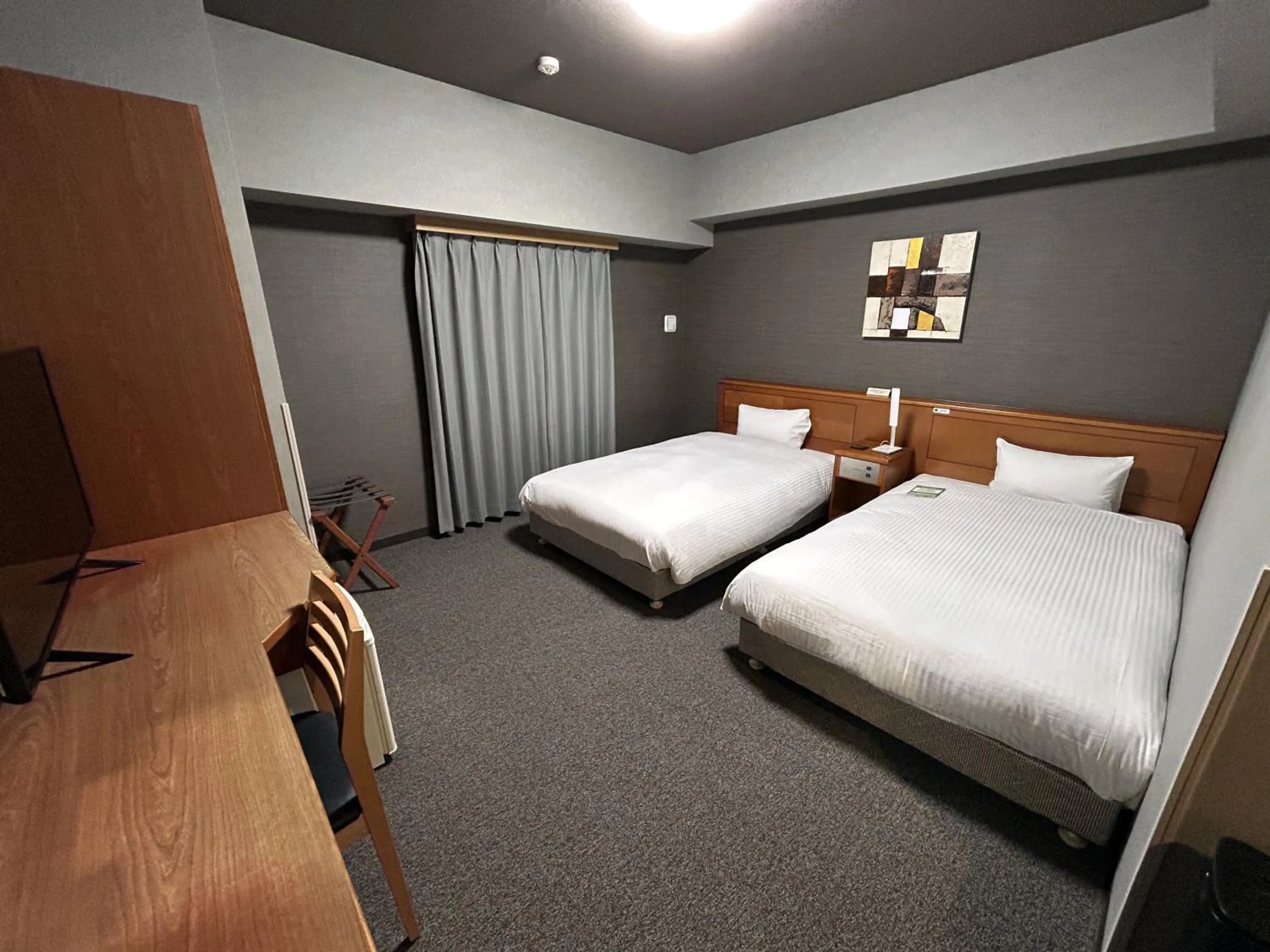 Photo of the whole room, Bed in Hotel Route-Inn Hamanako