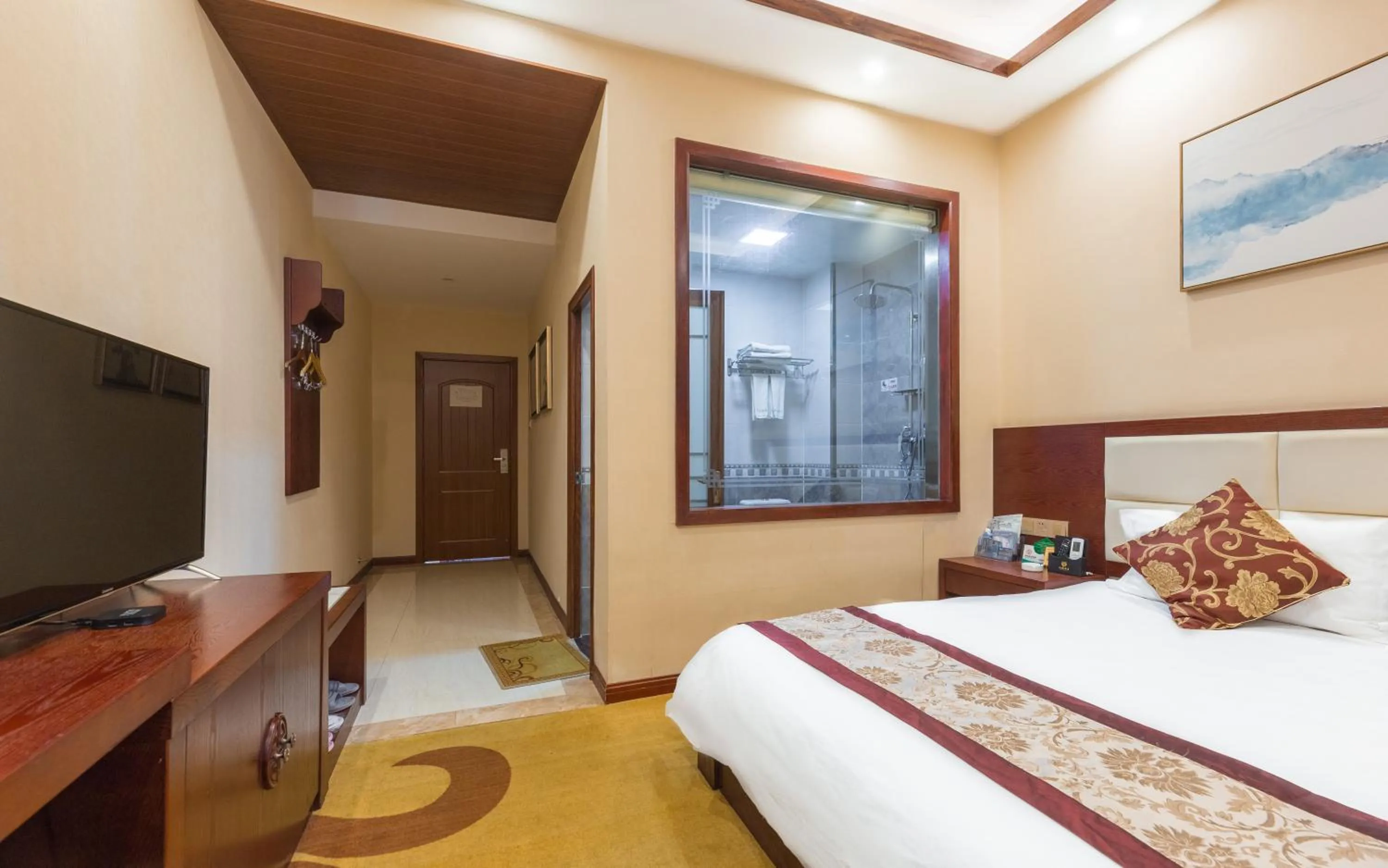 Photo of the whole room, Bed in Binchuan Shuang Long Hotel