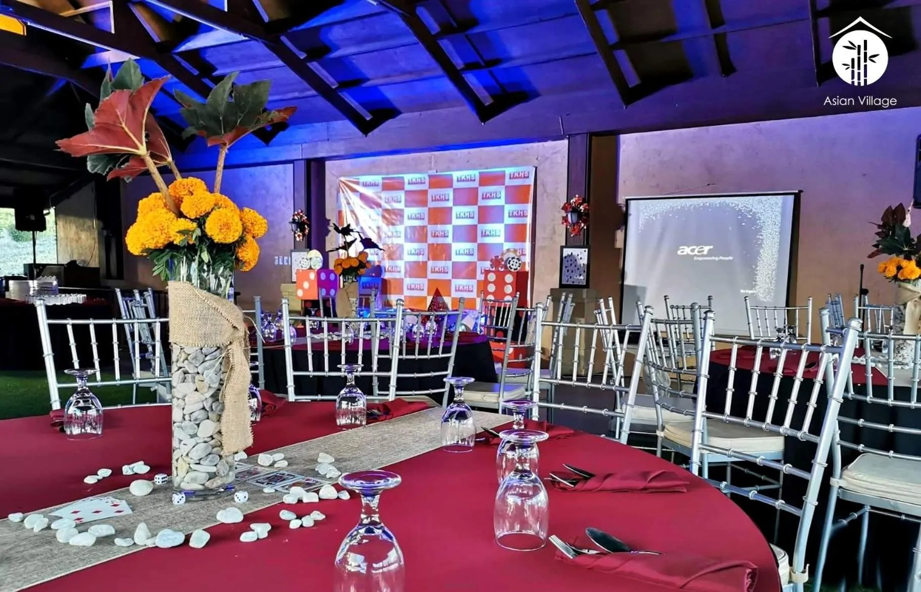 People in Asian Village Tagaytay