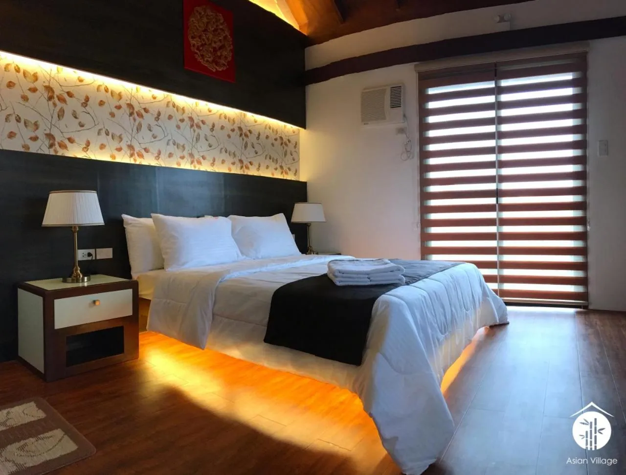 Bed in Asian Village Tagaytay
