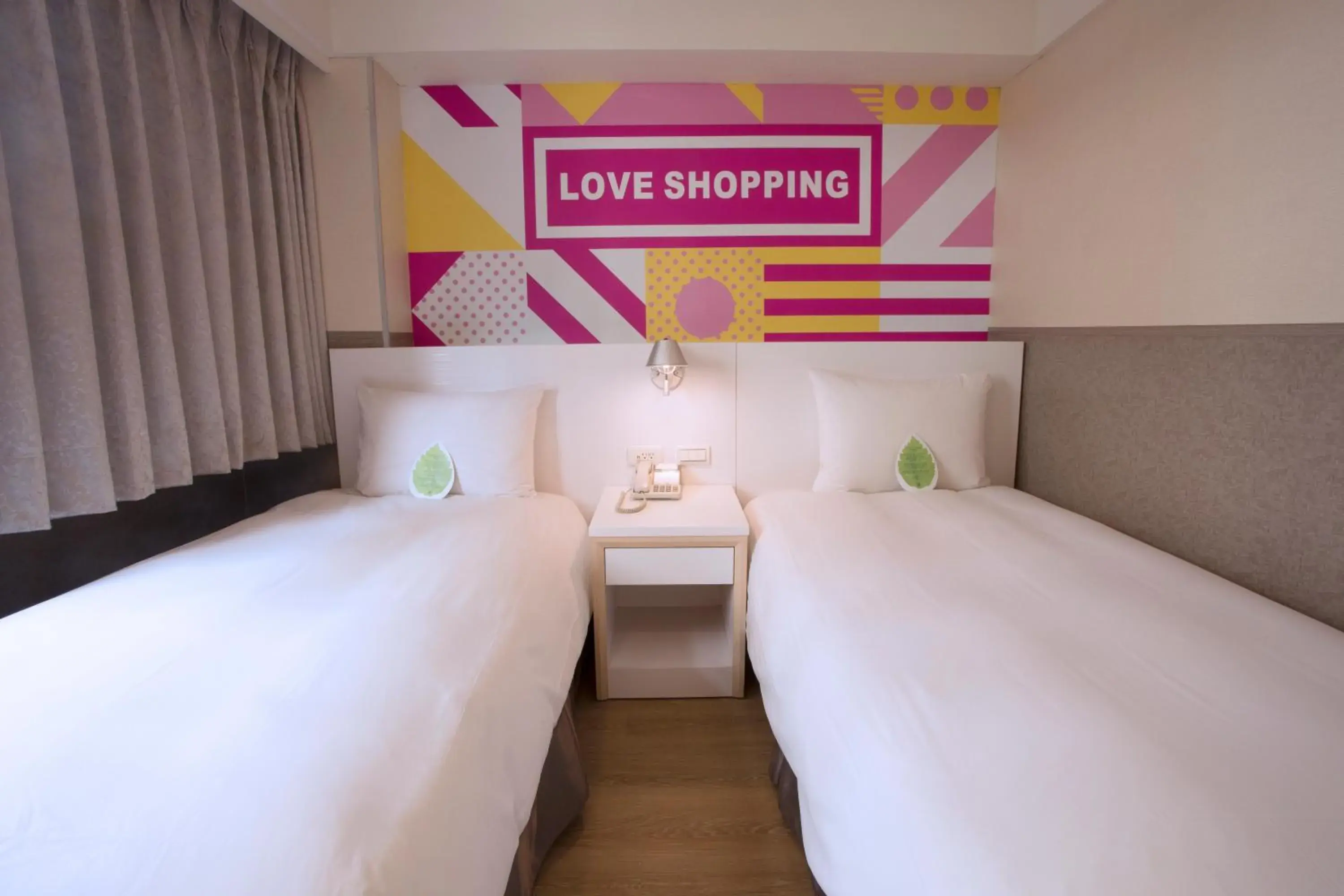 Photo of the whole room, Bed in Ximen Citizen Hotel Photo of the whole room, Bed in Ximen Citizen Hotel