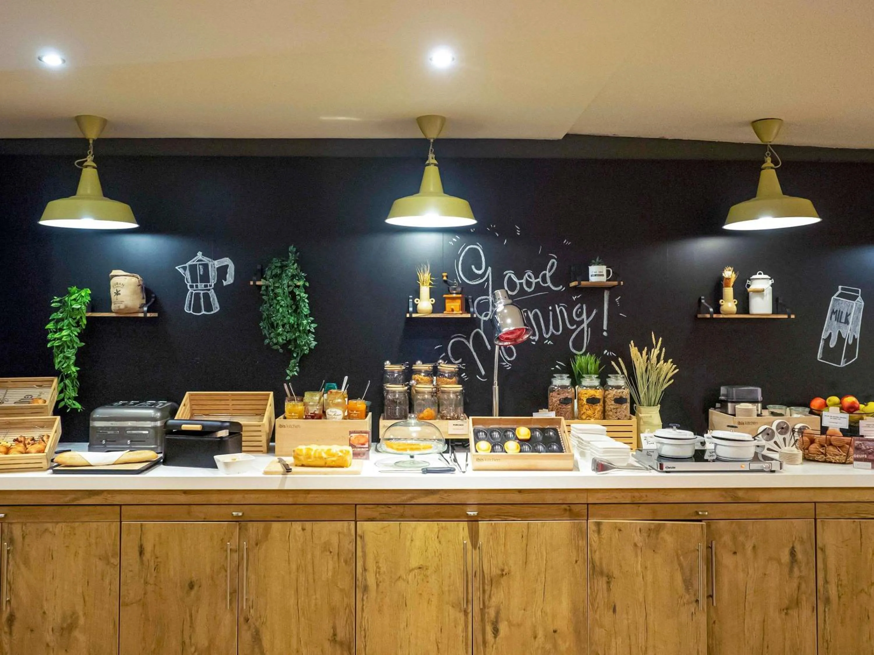 Breakfast in ibis Douai Centre