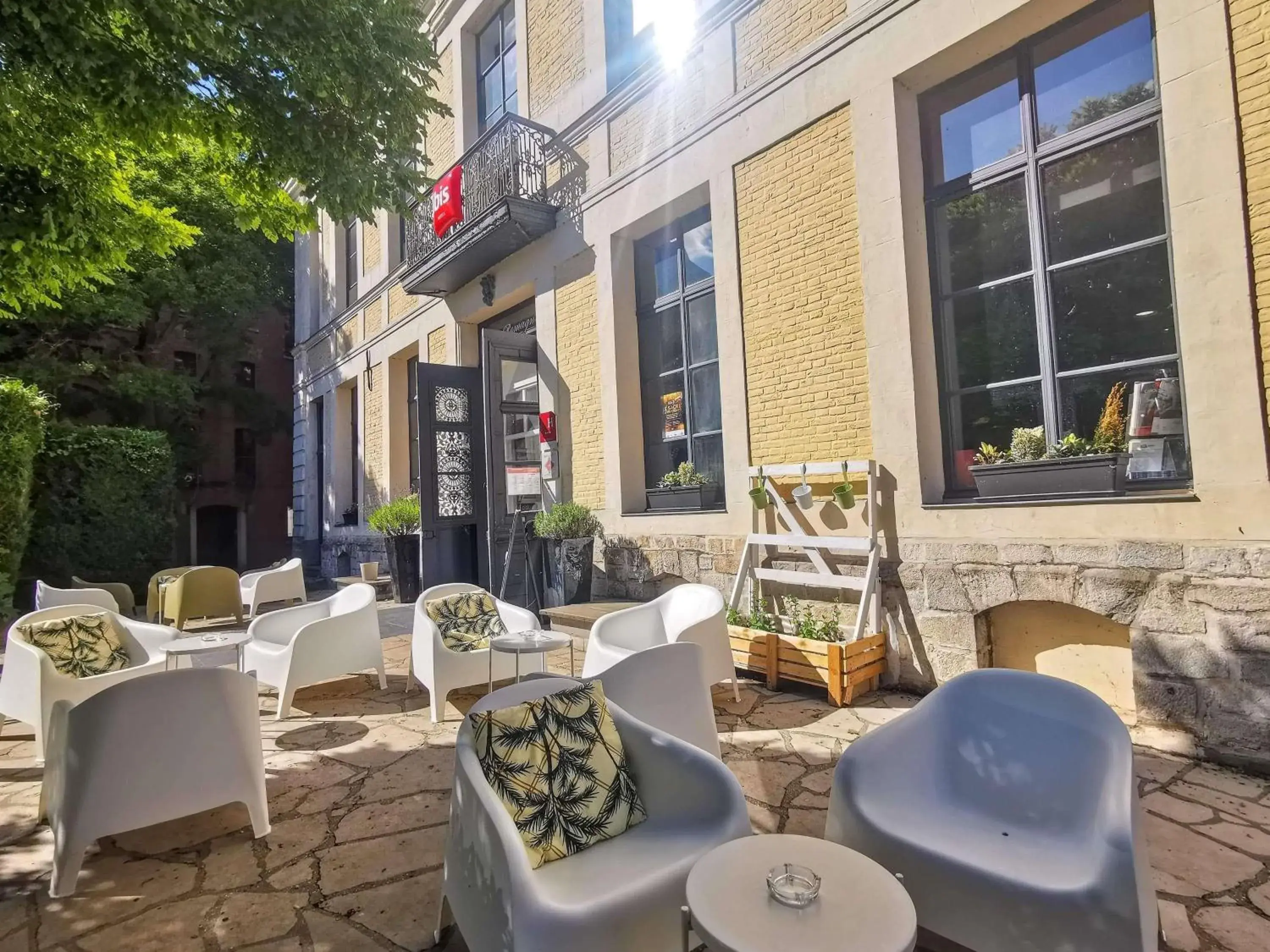 Property building in ibis Douai Centre Property building in ibis Douai Centre