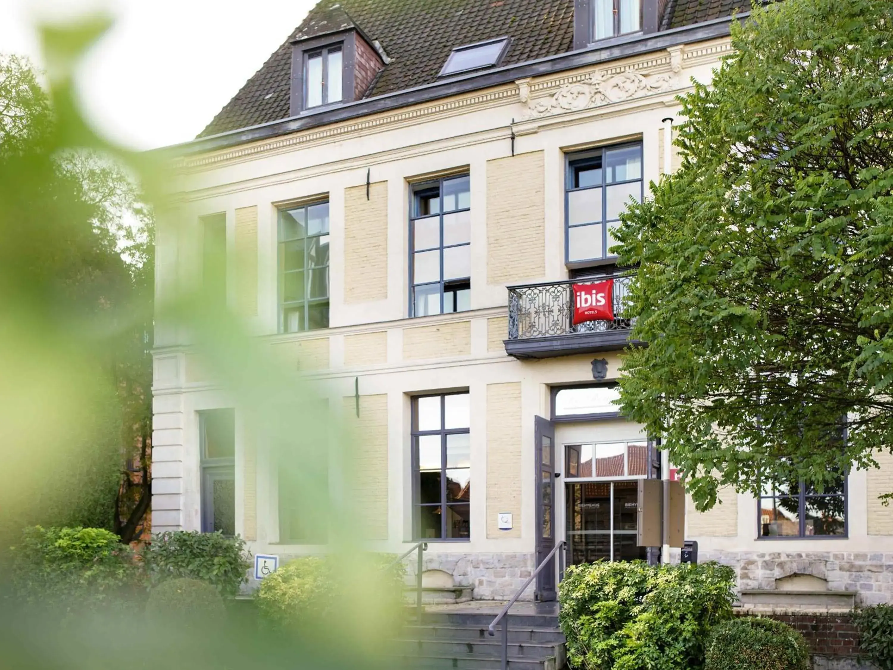 Property building in ibis Douai Centre Property building in ibis Douai Centre