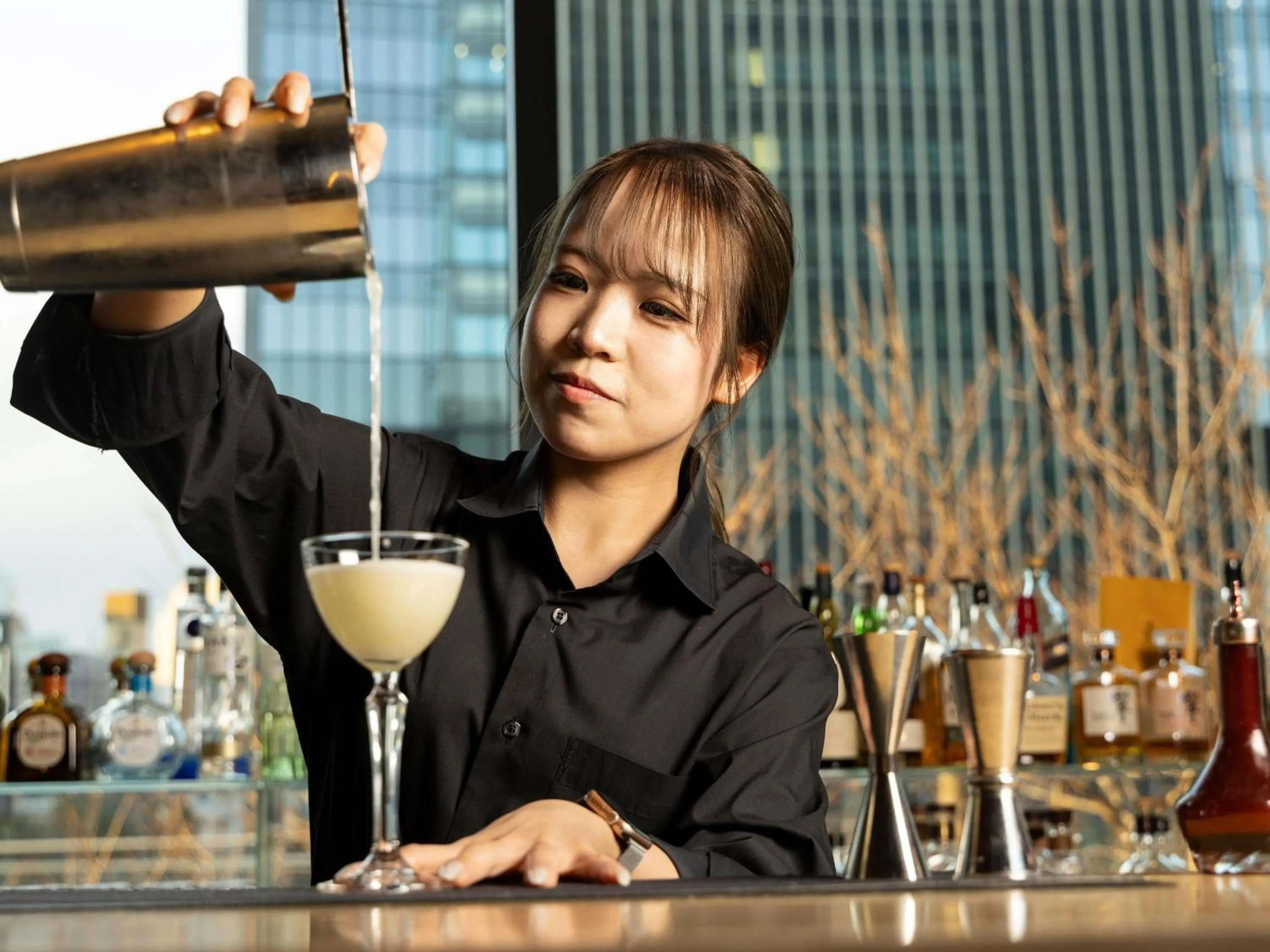 Lounge or bar in Pullman Tokyo Tamachi