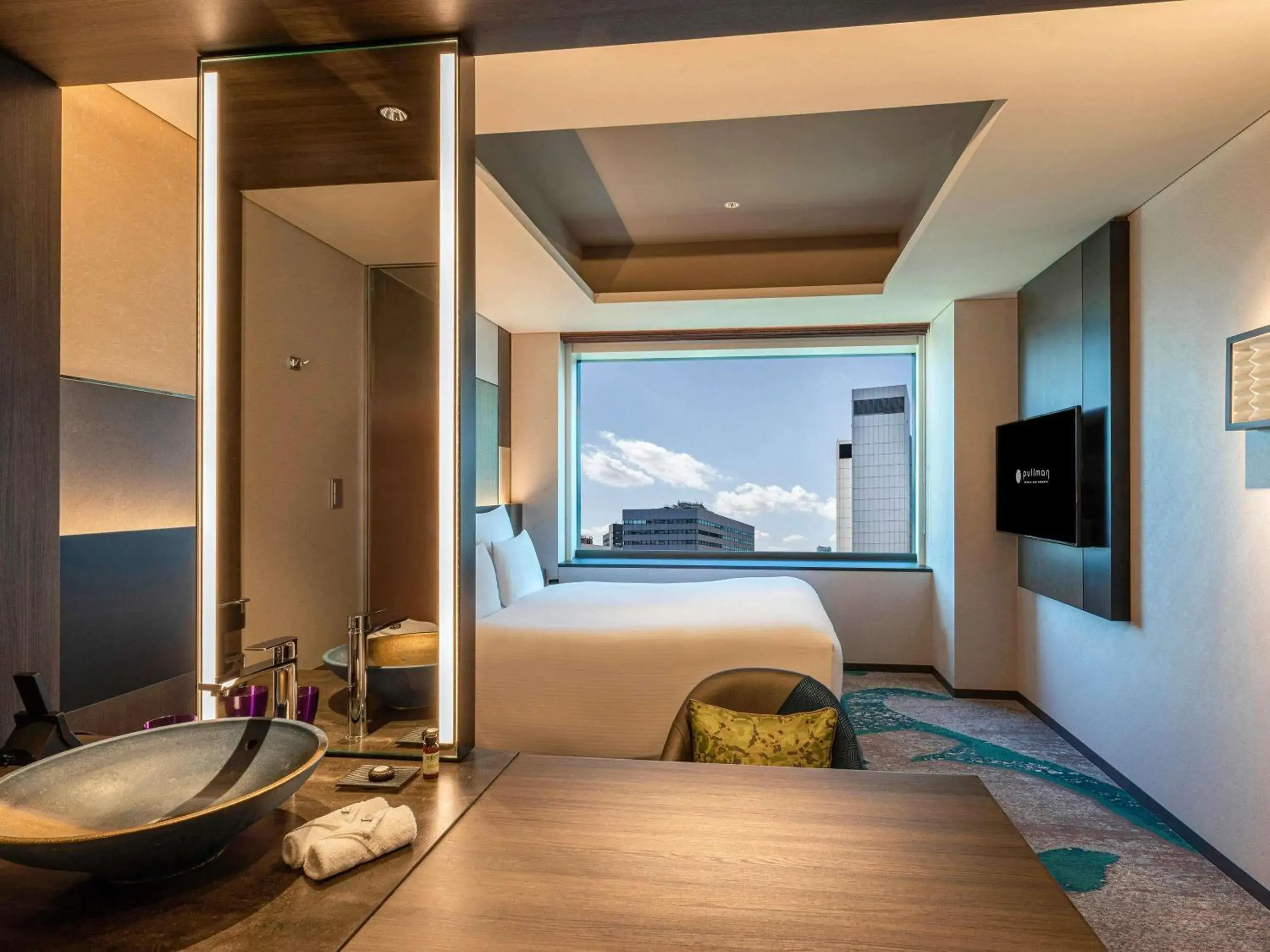 Bedroom in Pullman Tokyo Tamachi Bedroom in Pullman Tokyo Tamachi