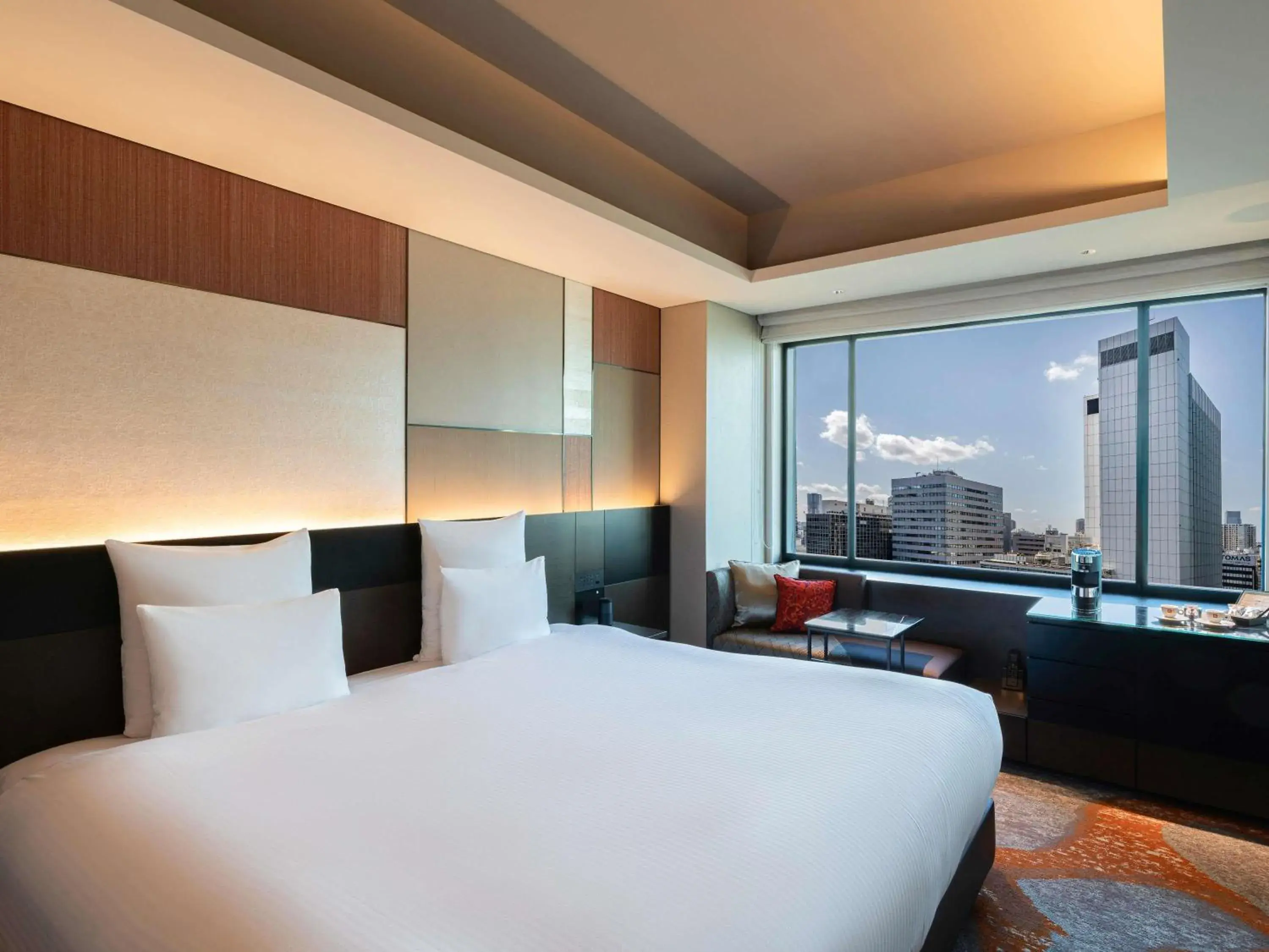 Superior Executive Twin Room with Lounge Access in Pullman Tokyo Tamachi Superior Executive Twin Room with Lounge Access in Pullman Tokyo Tamachi