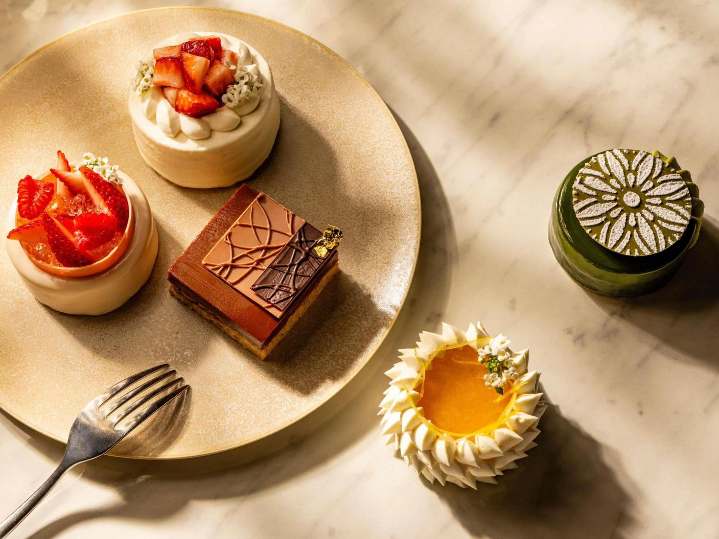 Restaurant/places to eat in Pullman Tokyo Tamachi