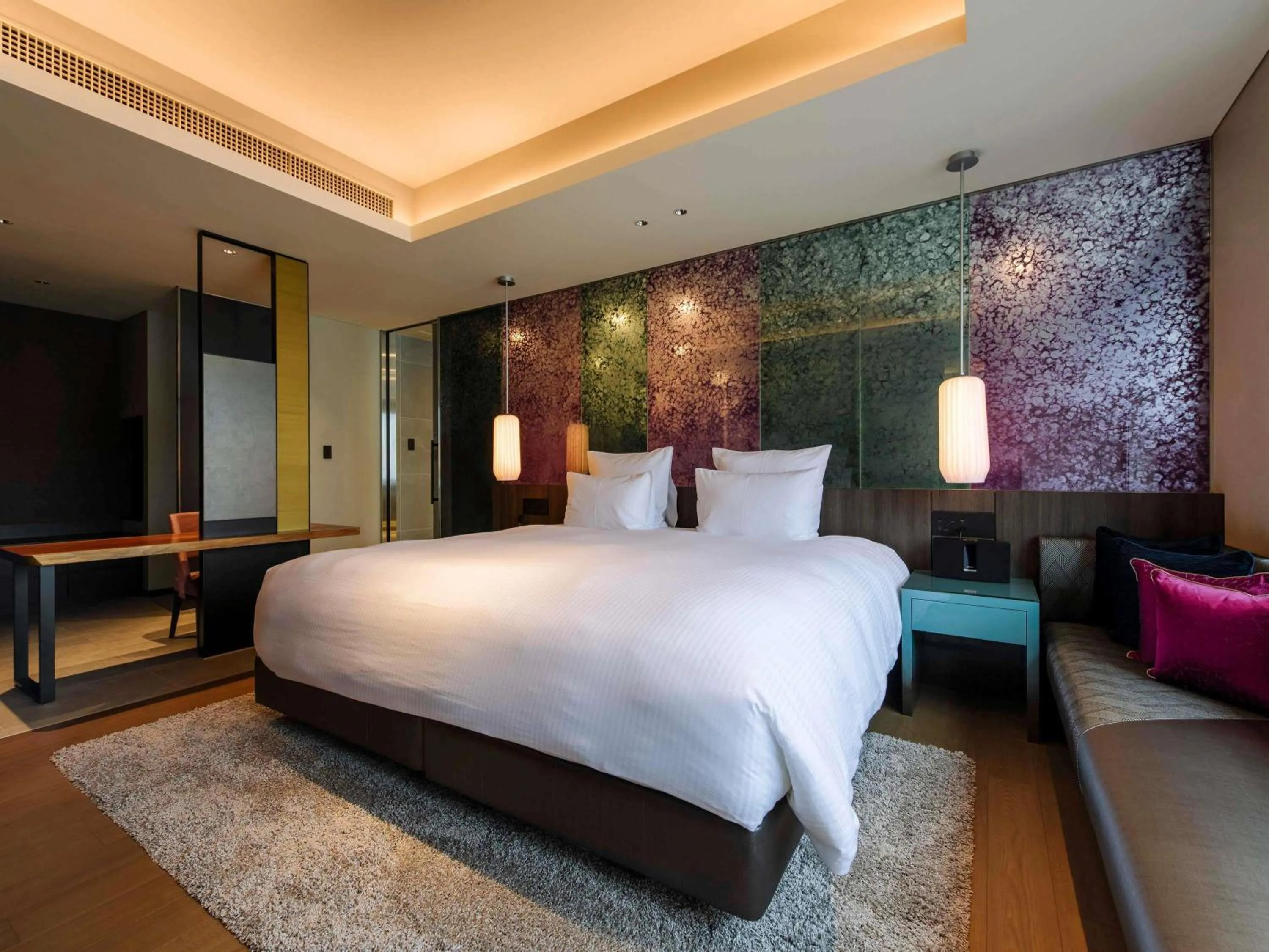 Photo of the whole room, Bed in Pullman Tokyo Tamachi