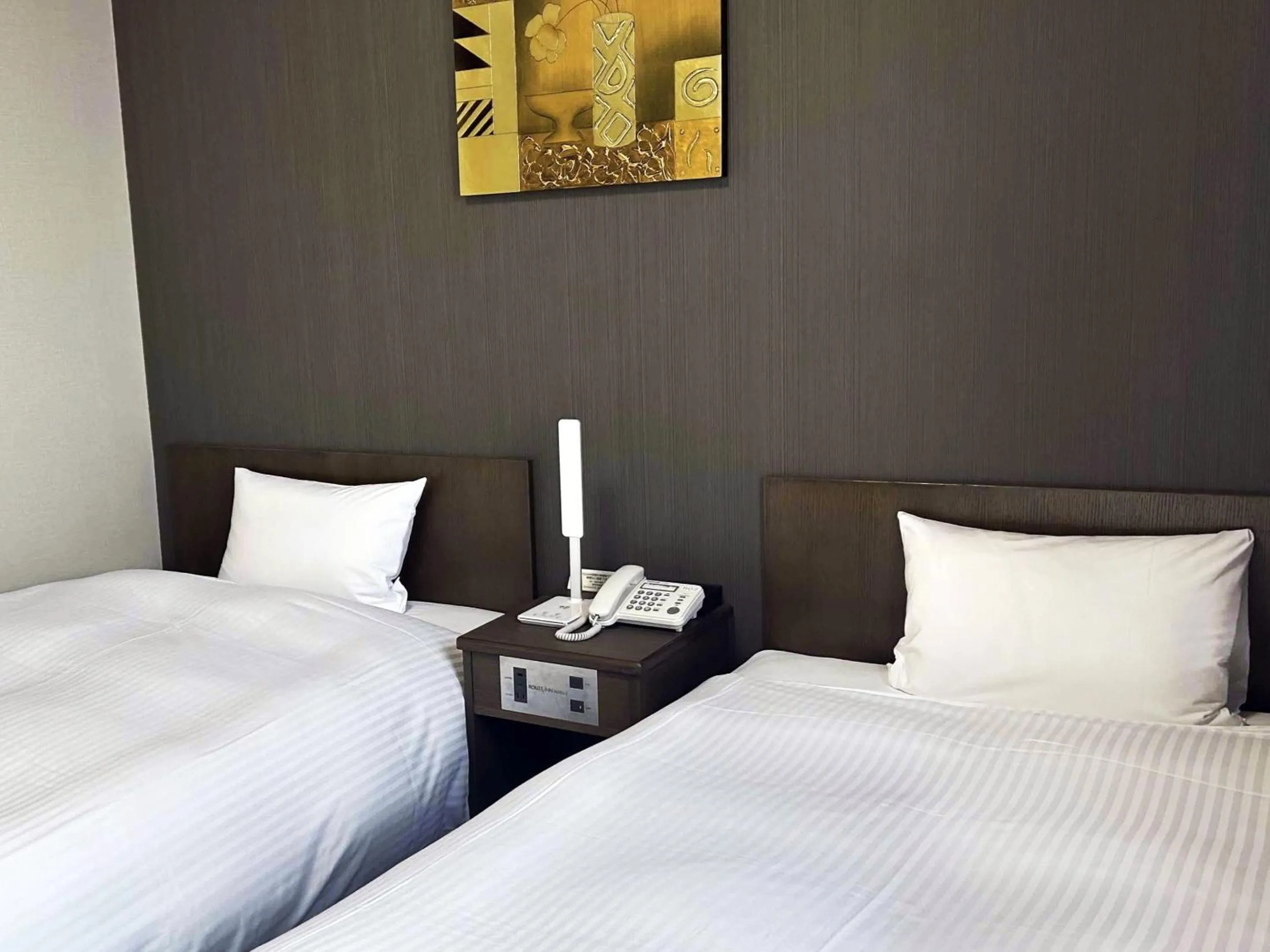 Photo of the whole room, Bed in Hotel Route-Inn Kakamigahara