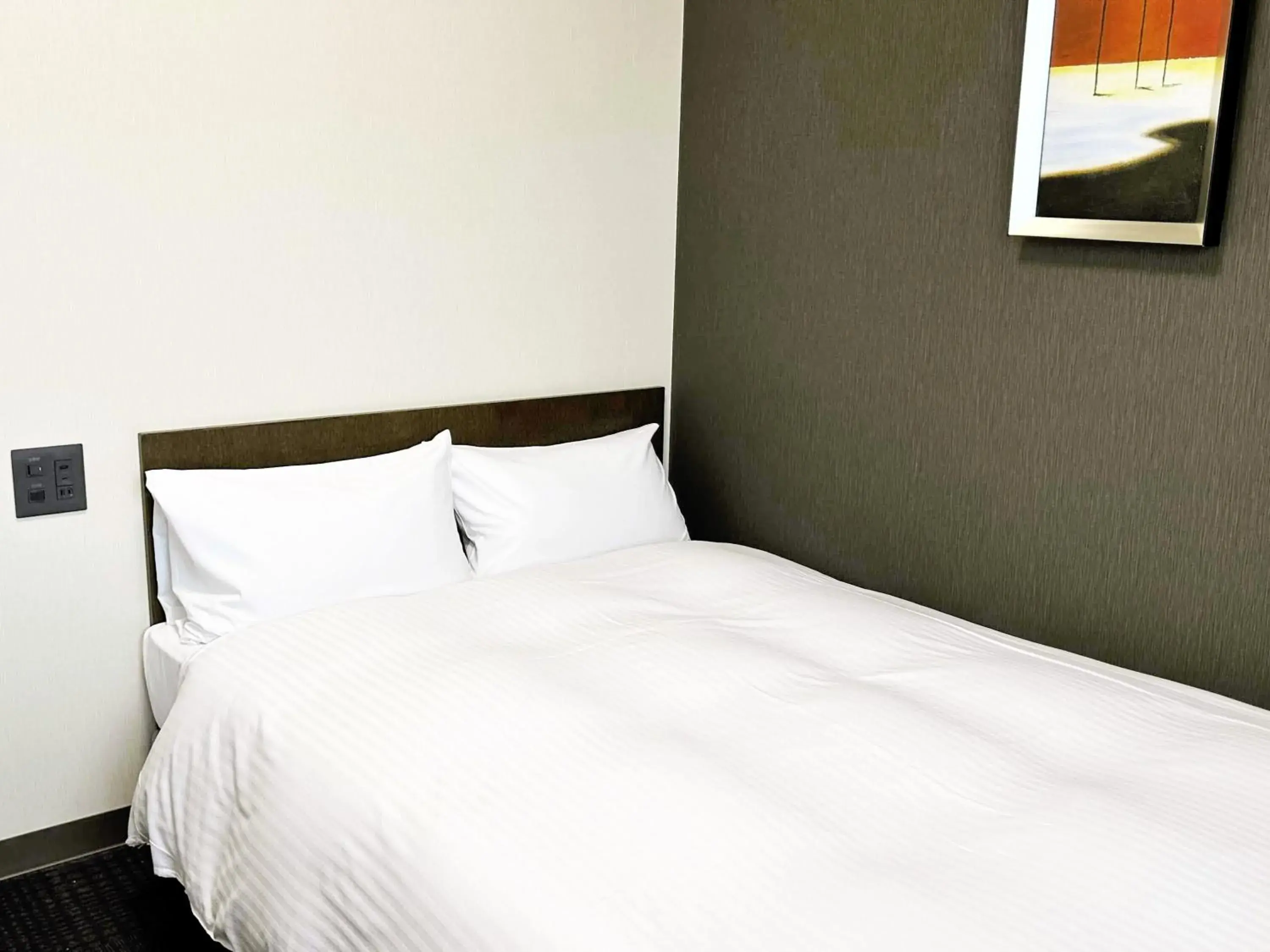 Double Room with Small Double Bed - single occupancy - Smoking in Hotel Route-Inn Kakamigahara Double Room with Small Double Bed - single occupancy - Smoking in Hotel Route-Inn Kakamigahara