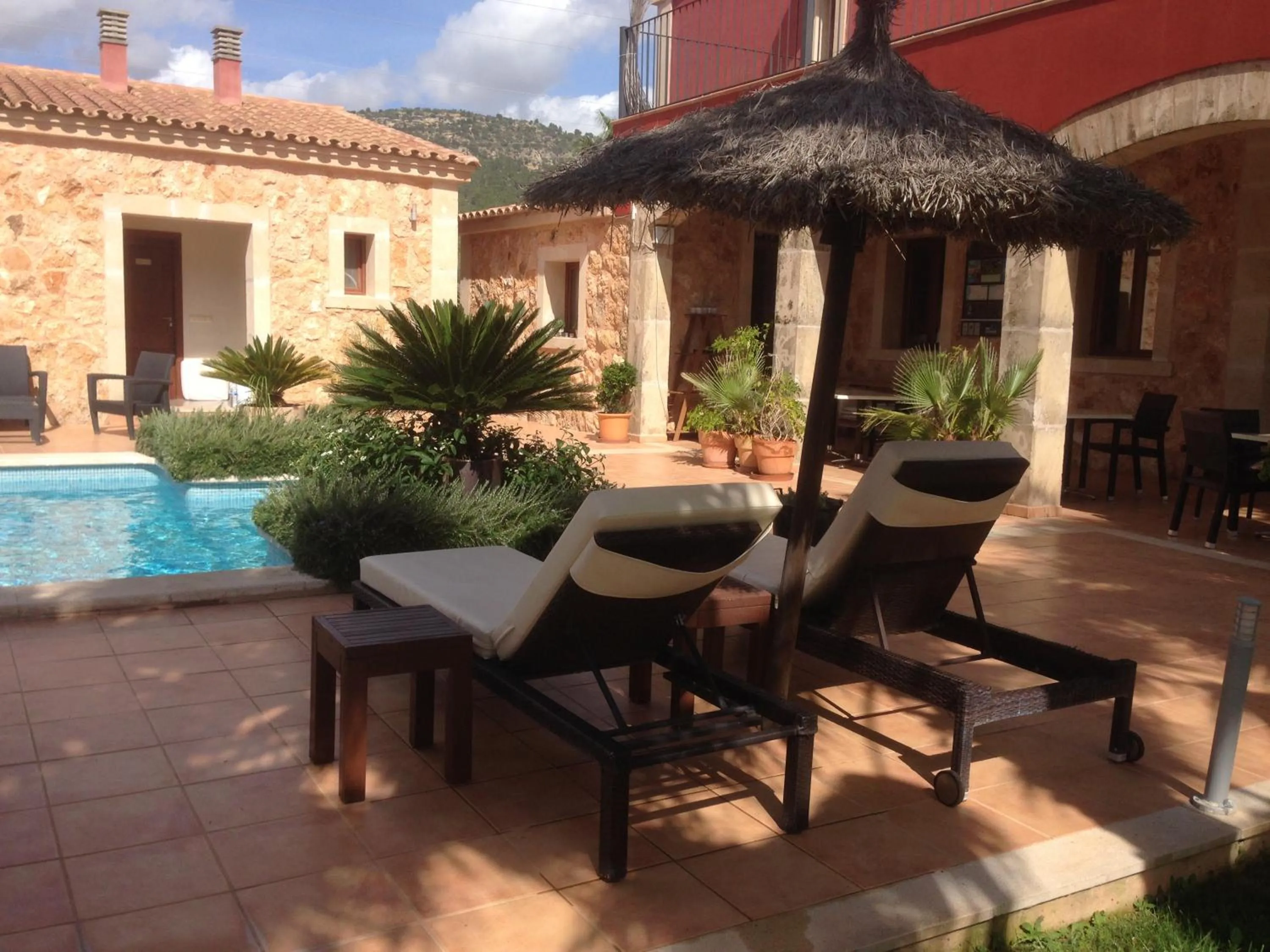 Swimming Pool in Villa Sampoli - Agroturismo Son Sampoli - Adults only