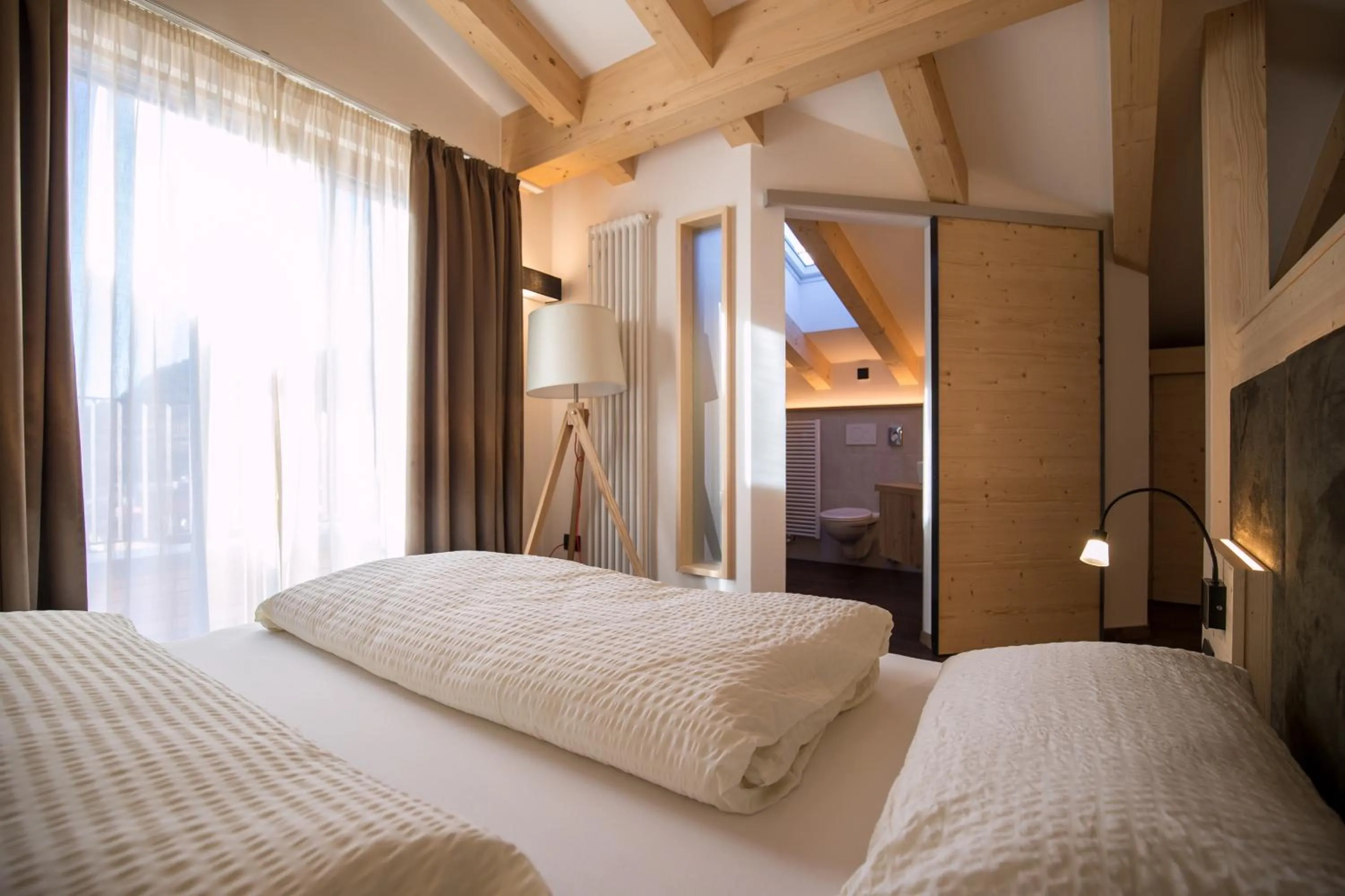 Bathroom, Bed in Hotel Al Cervo