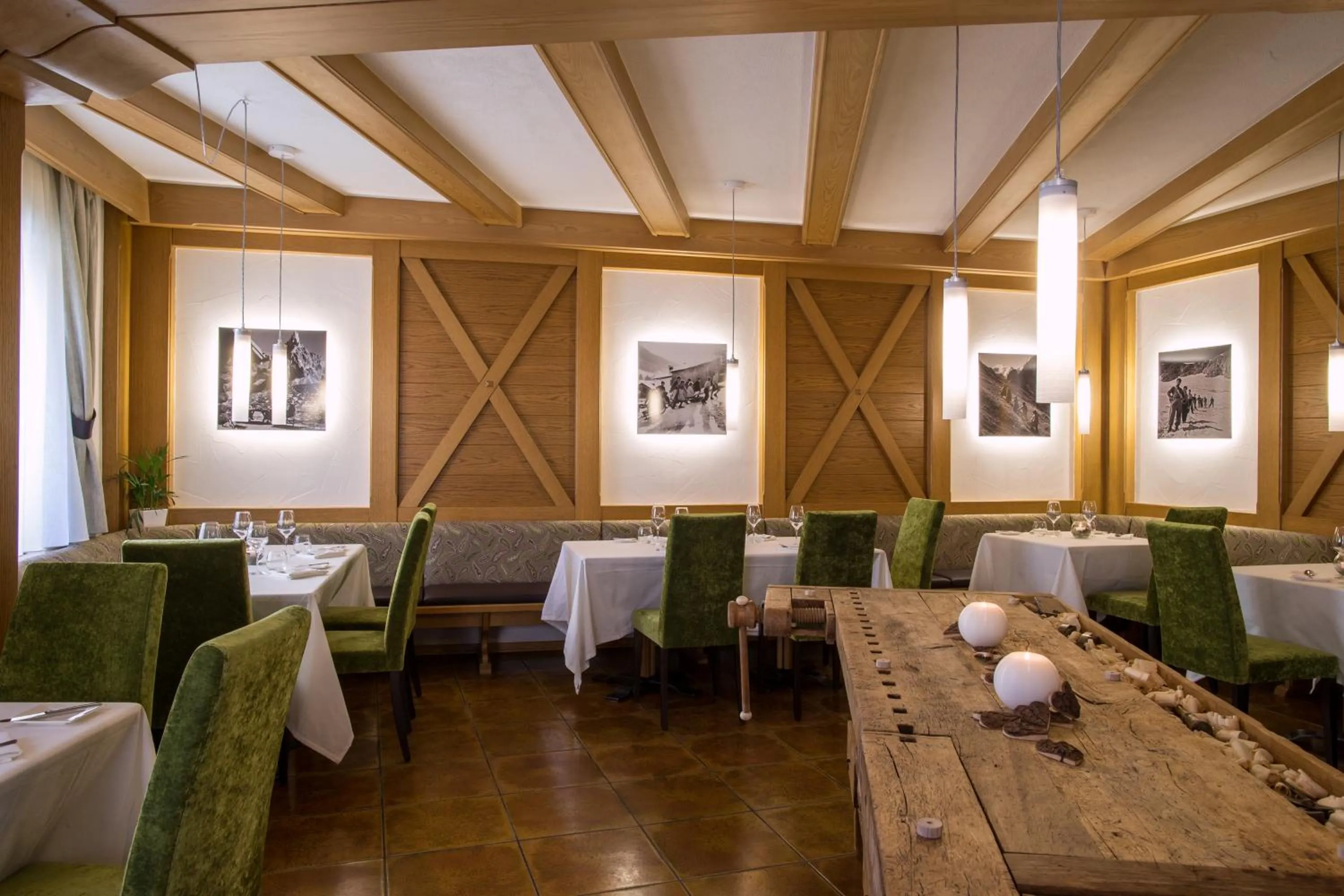 Restaurant/places to eat in Hotel Al Cervo
