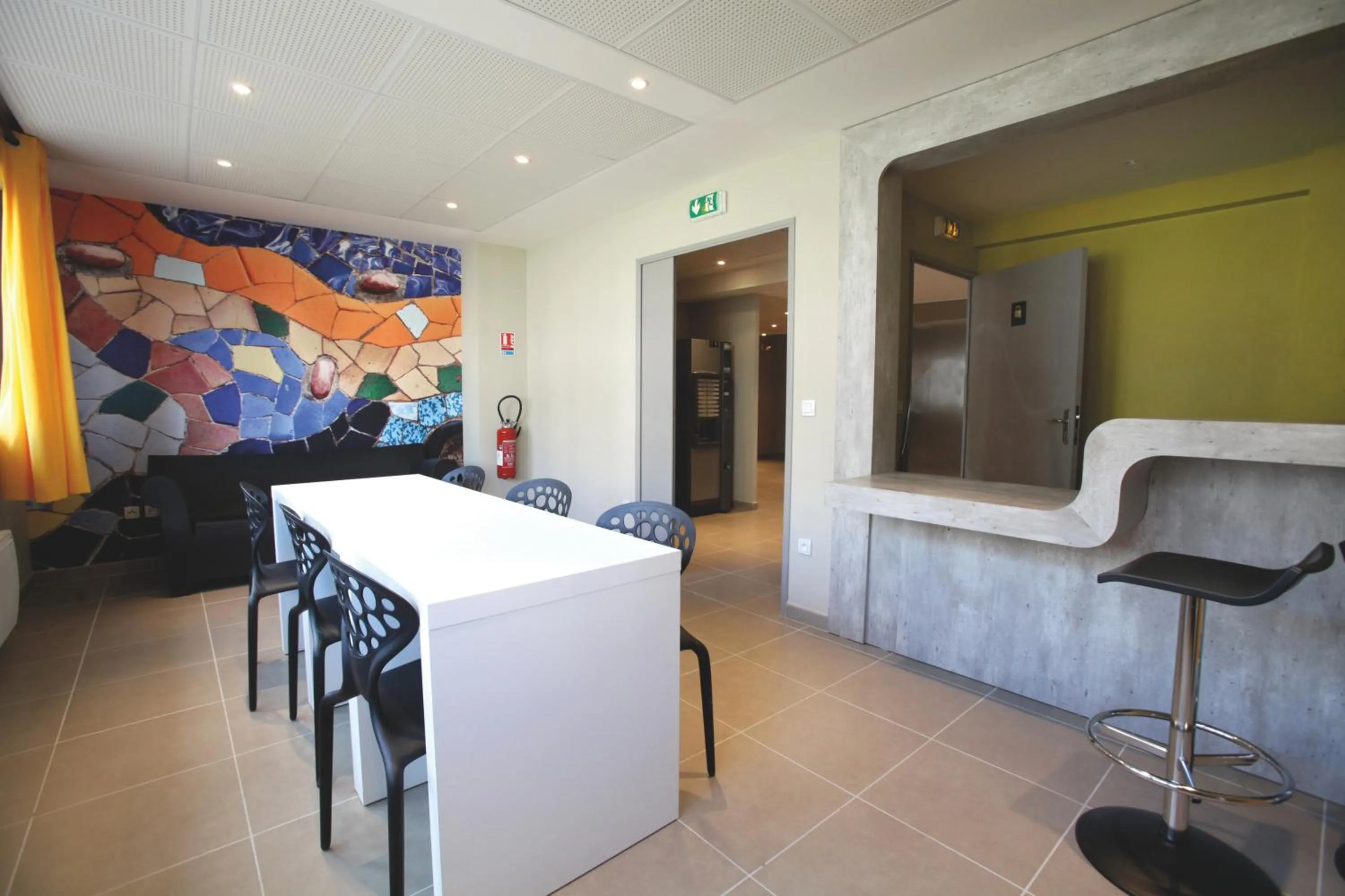 Communal lounge/ TV room in Résidence Les Portes d'Espagne