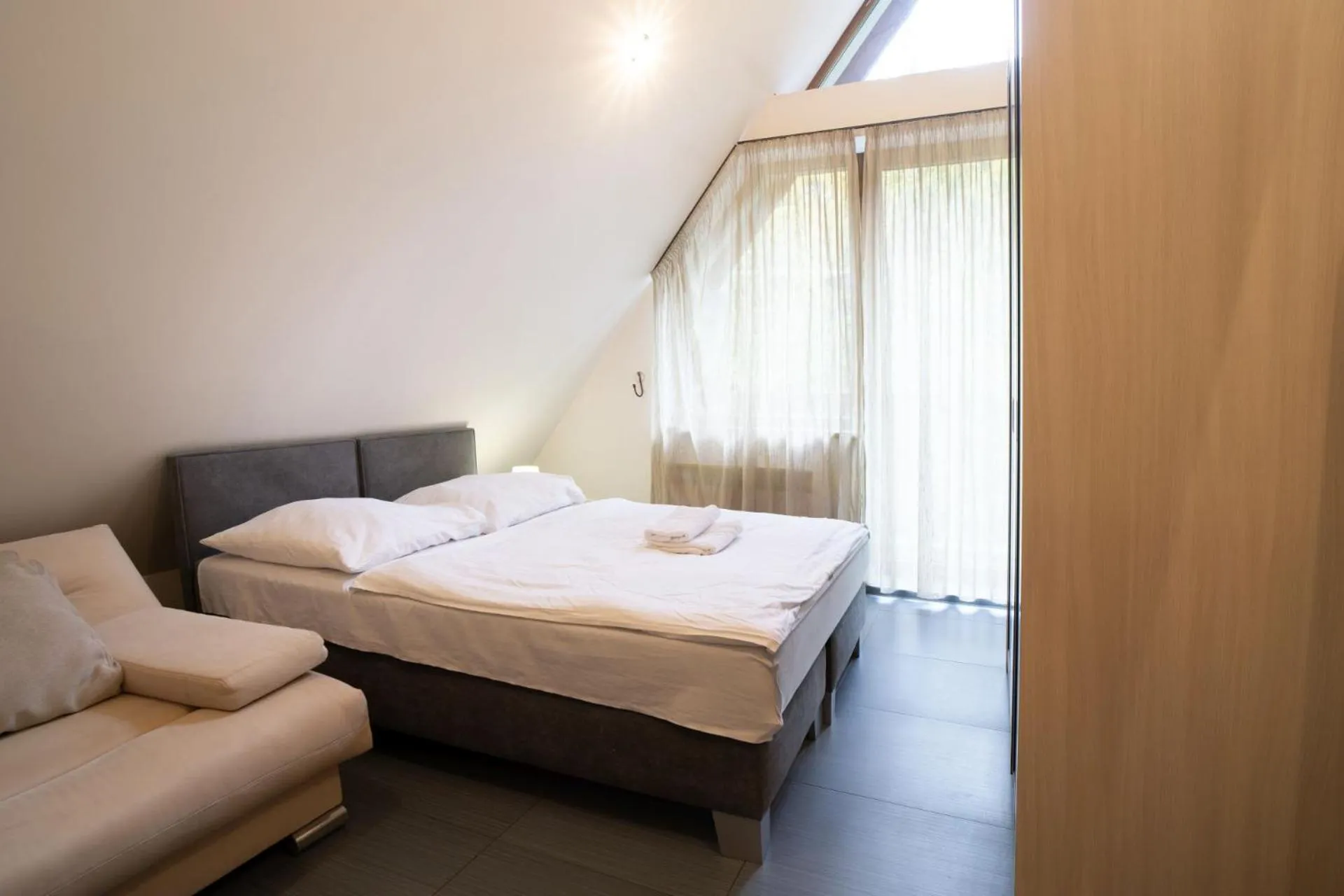 Bedroom, Bed in Apartmánový dom Fatrapark 1 s Wellness - Hlavná recepcia