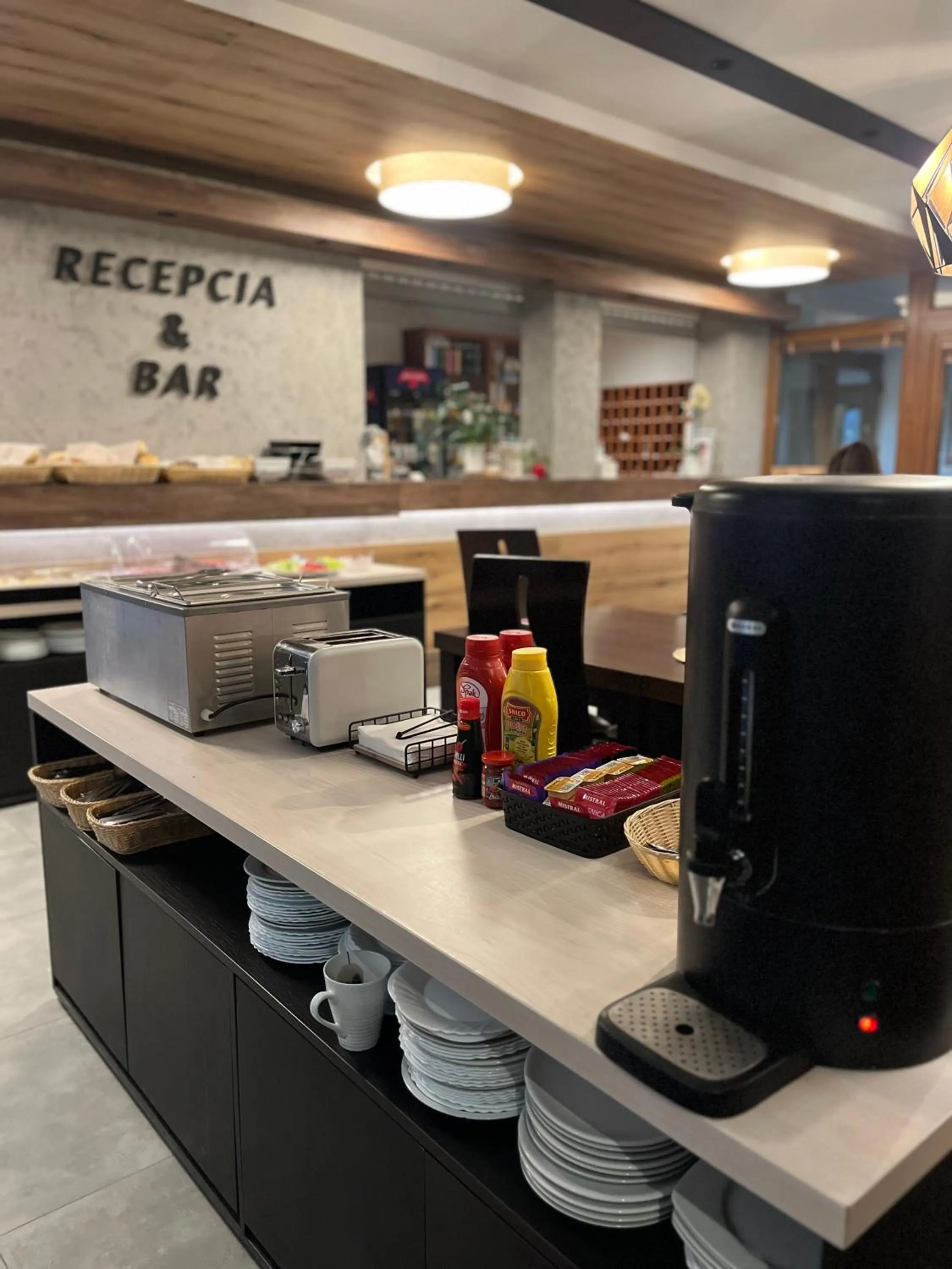 Buffet breakfast in Apartmánový dom Fatrapark 1 s Wellness - Hlavná recepcia