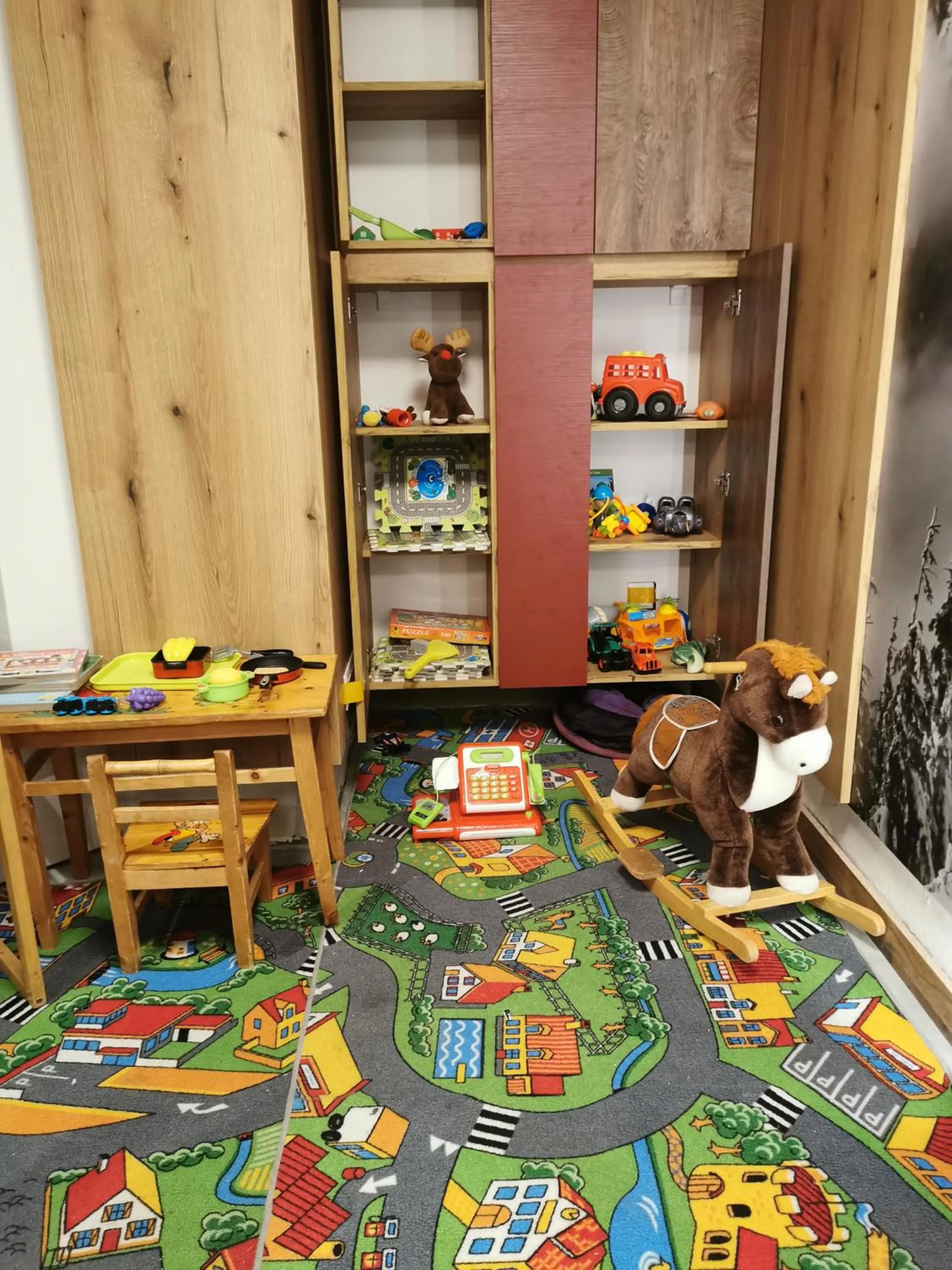 Children play ground in Apartmánový dom Fatrapark 1 s Wellness - Hlavná recepcia