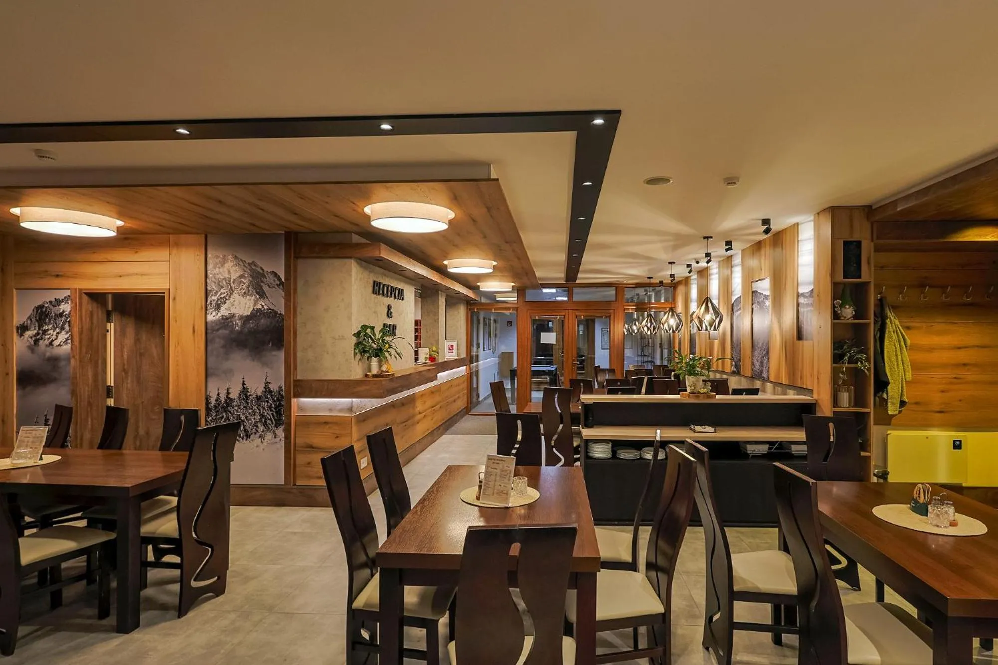 Restaurant/places to eat in Apartmánový dom Fatrapark 1 s Wellness - Hlavná recepcia