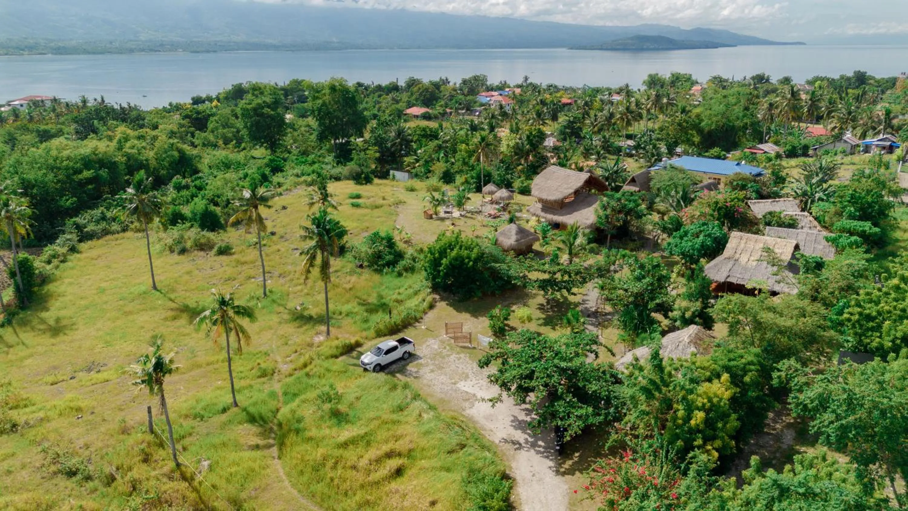 Property building in Tongo Hill Cottages