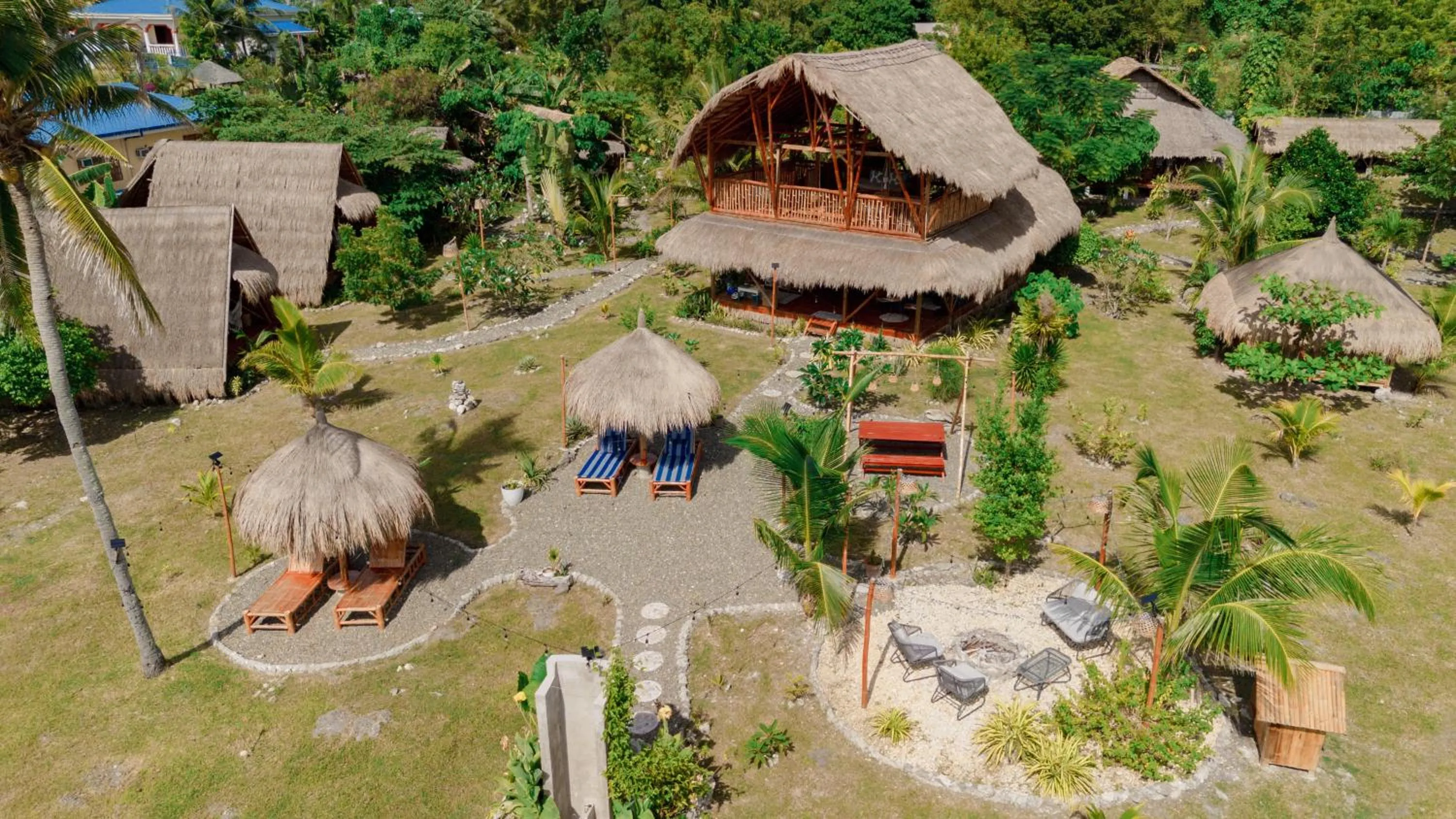 Property building in Tongo Hill Cottages
