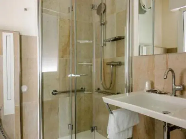 Single Room in Hotel Mare Live Single Room in Hotel Mare Live