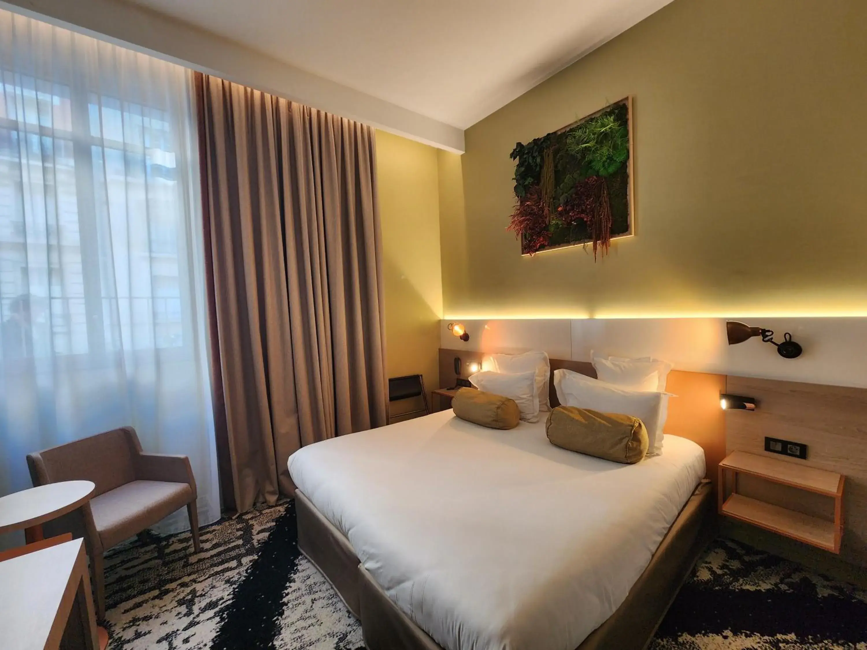 Bed in Hôtel B55 Bed in Hôtel B55