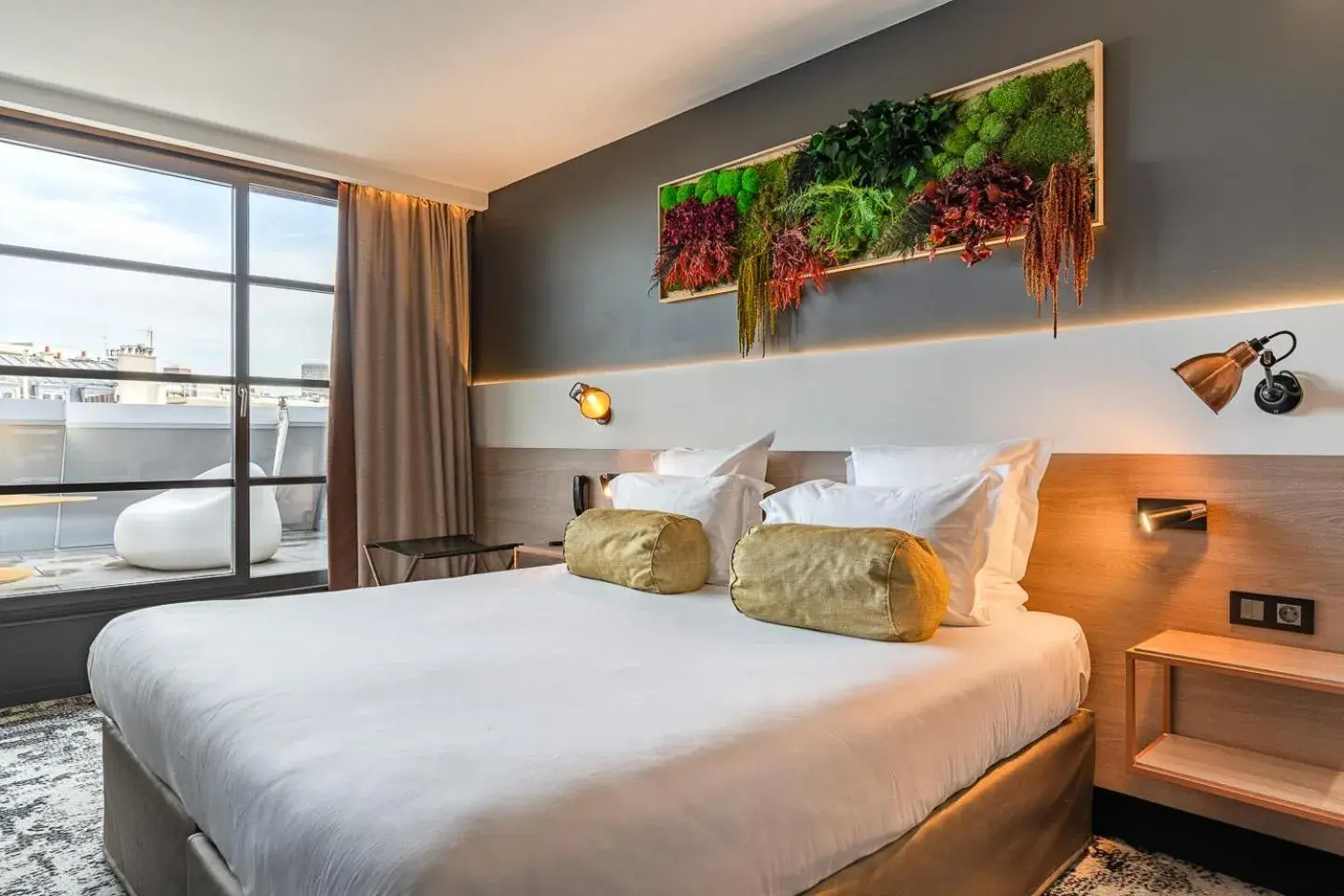 Bed in Hôtel B55 Bed in Hôtel B55