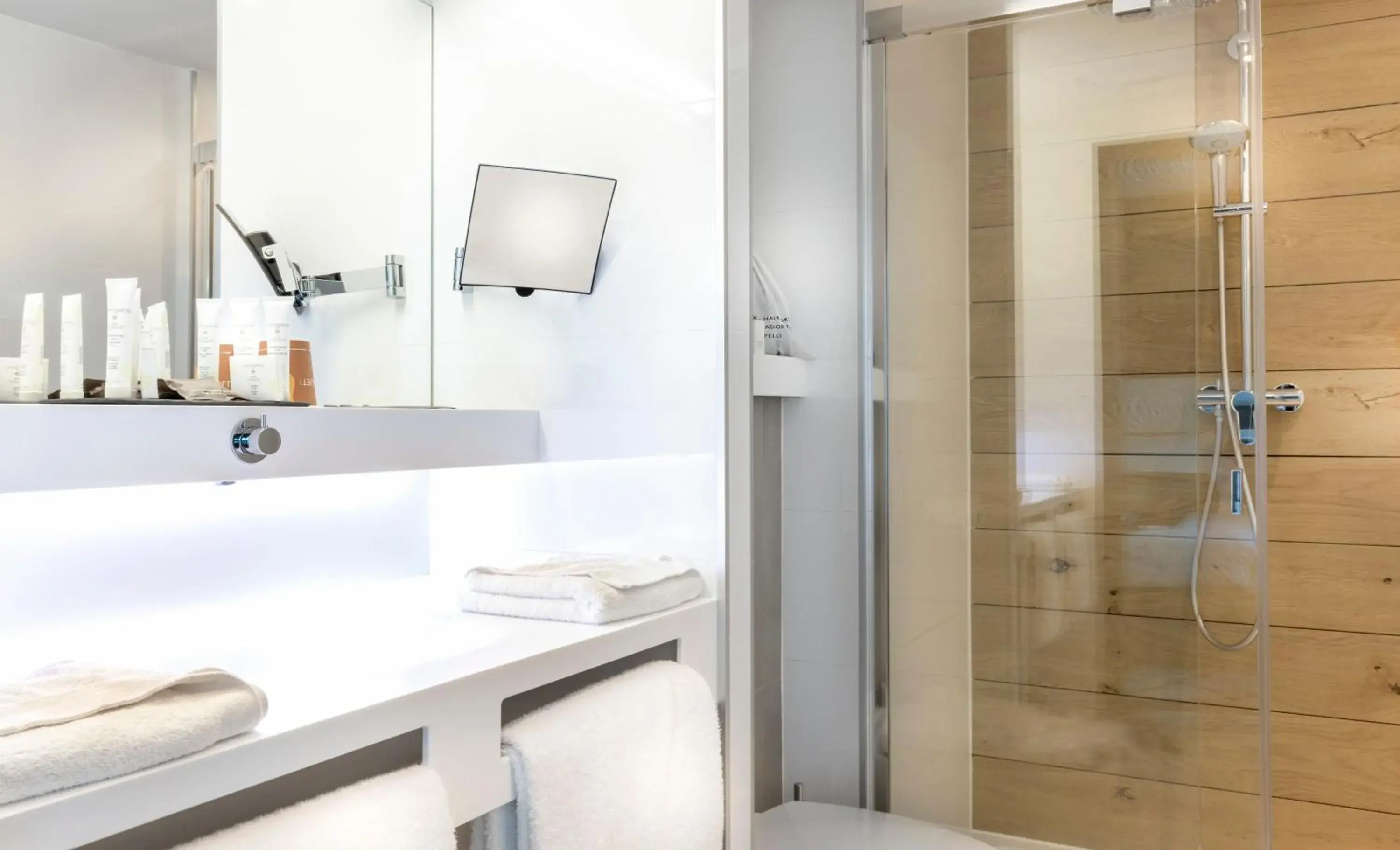 Standard Double Room in Hôtel B55 Standard Double Room in Hôtel B55