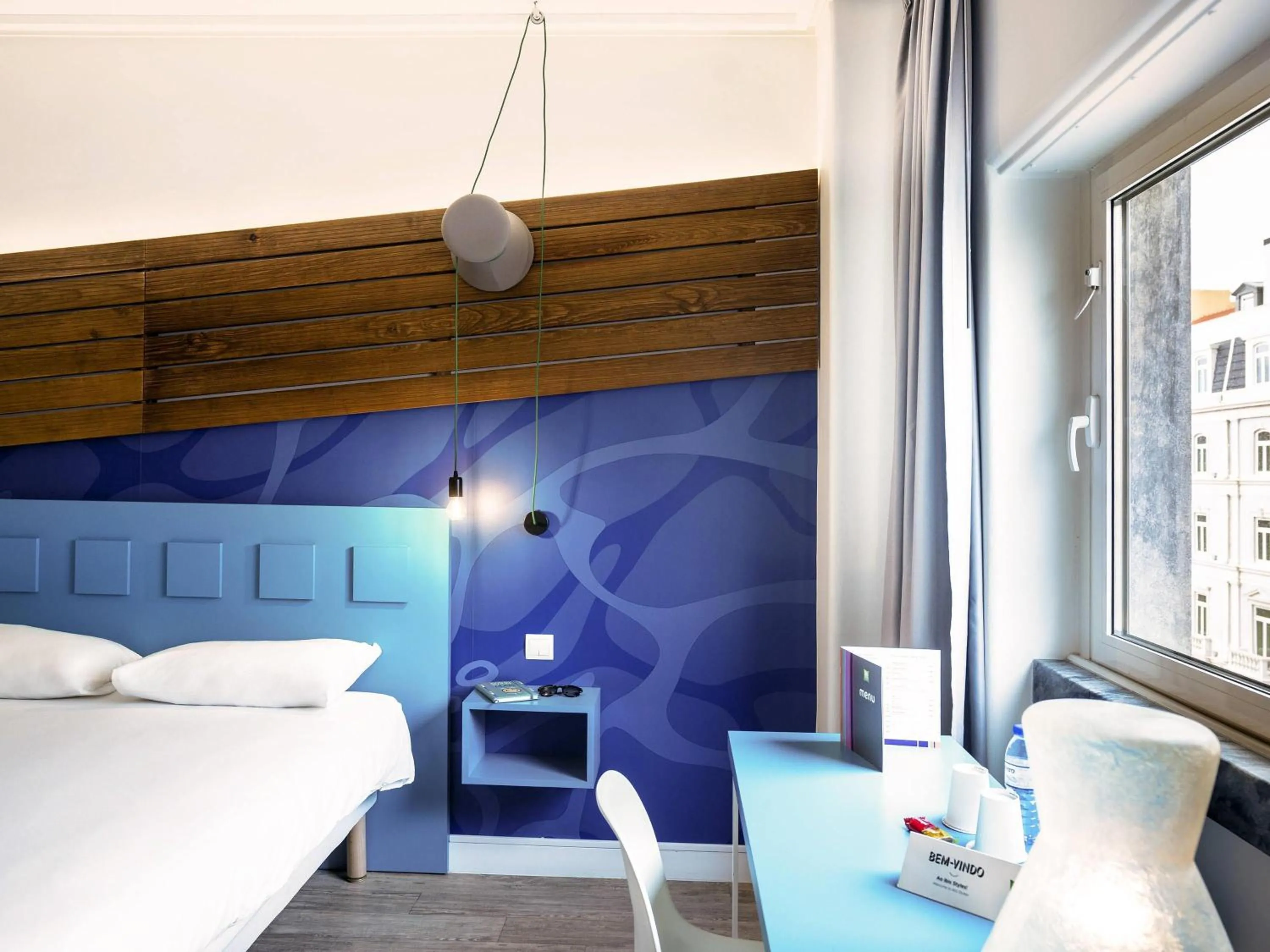 Bedroom, Bed in Ibis Styles Lisboa Centro Liberdade NE