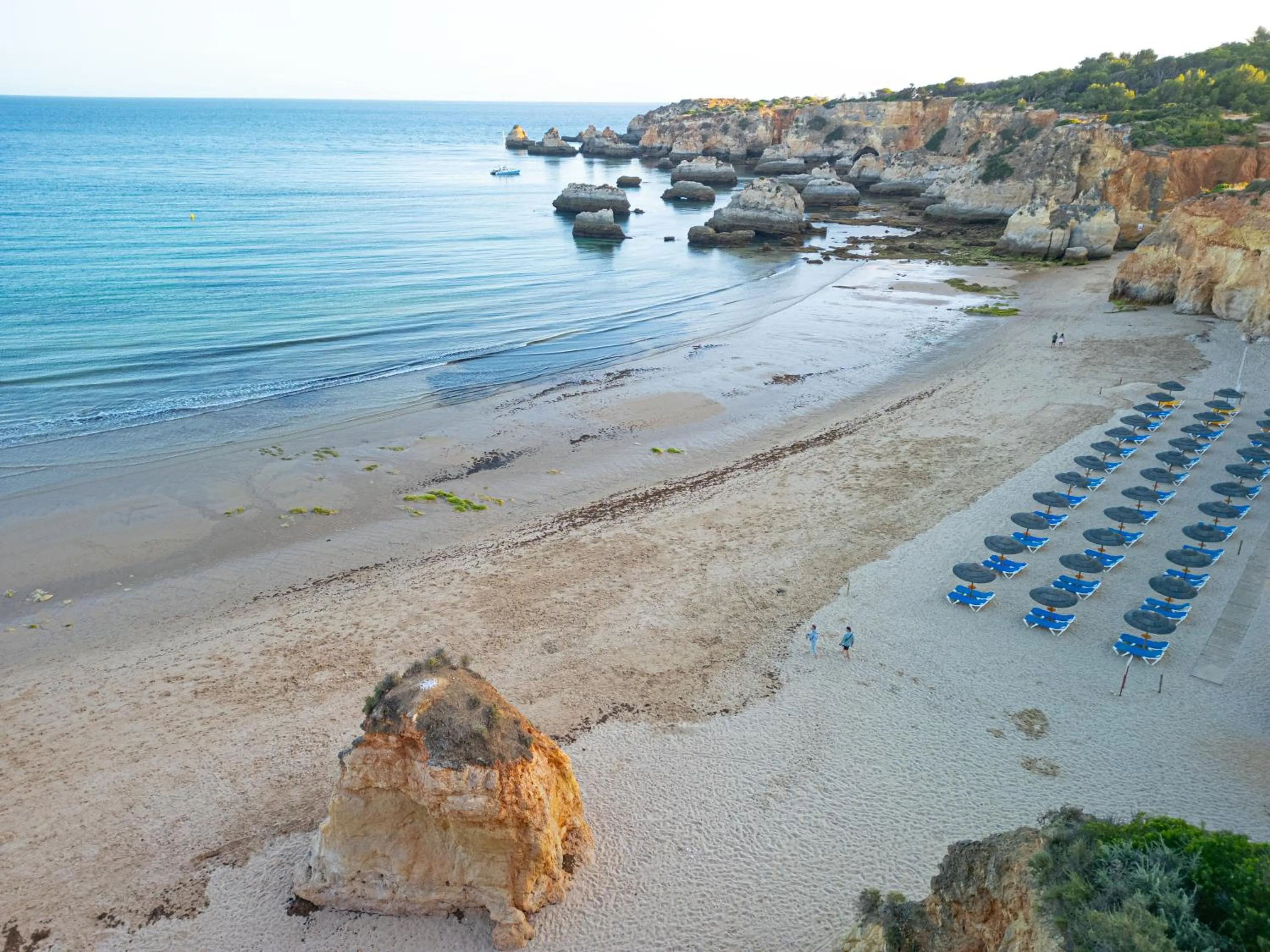 Beach in Interpass Vau Hotel Apartamentos