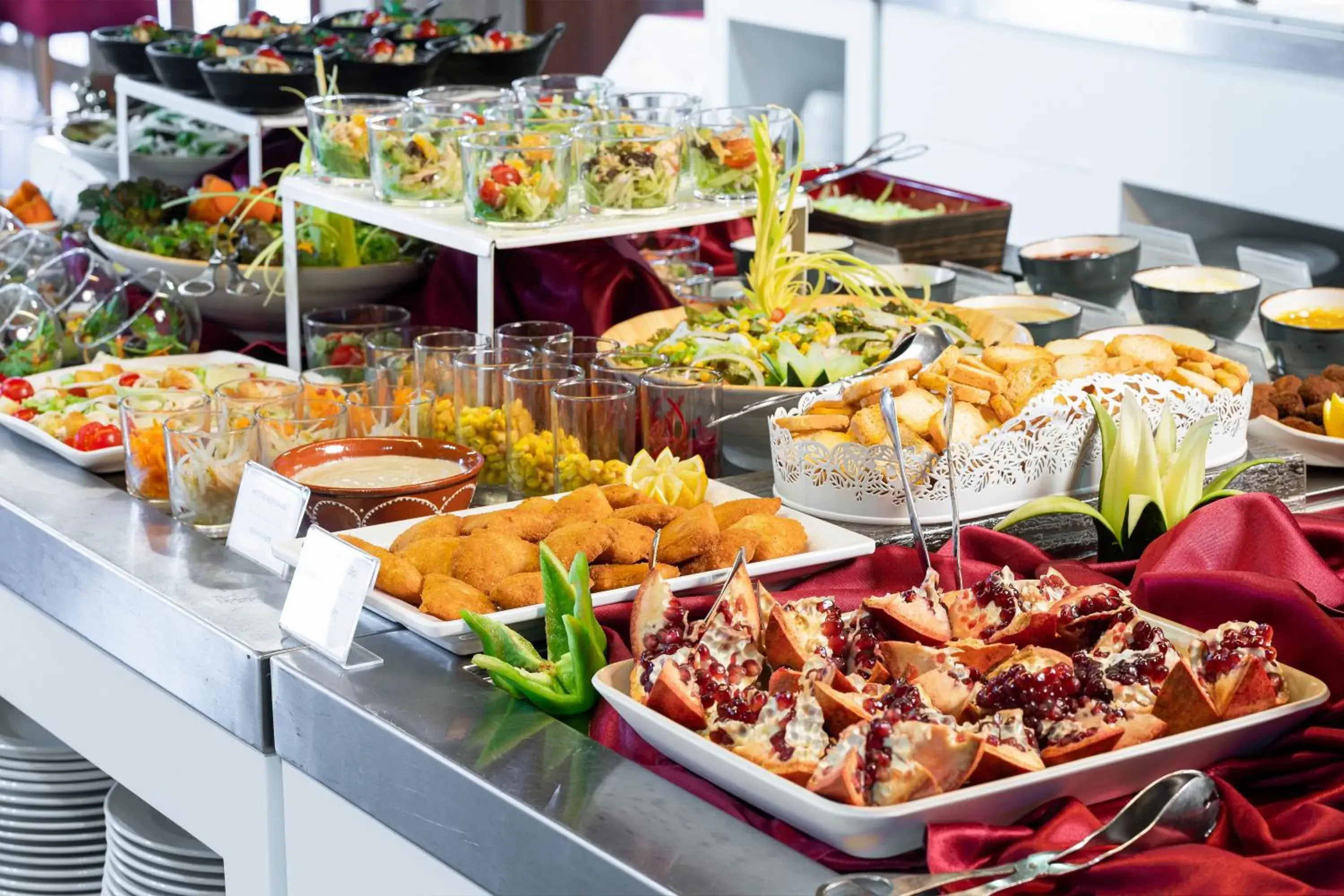 Food and drinks in Interpass Vau Hotel Apartamentos Food and drinks in Interpass Vau Hotel Apartamentos