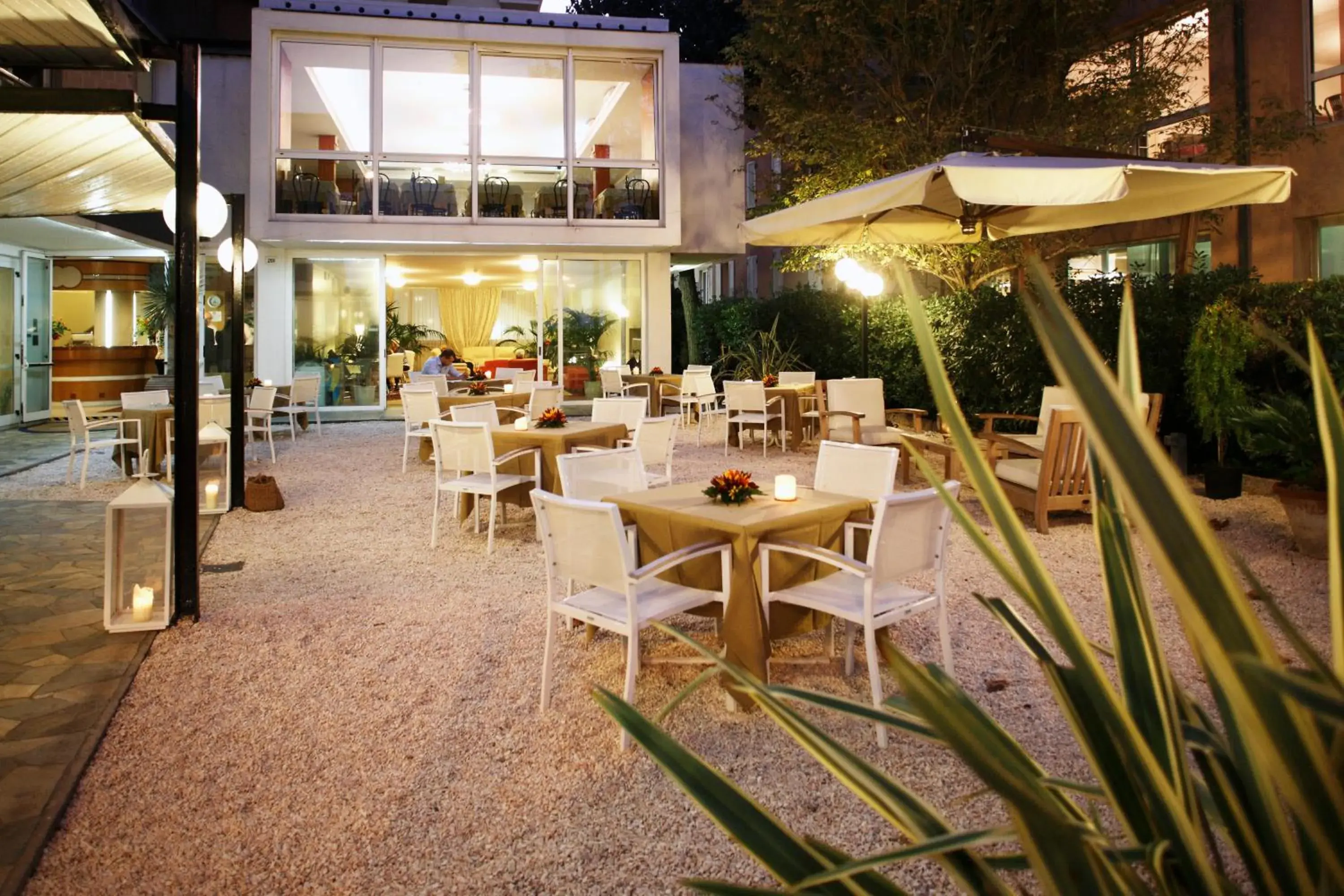 Garden, Restaurant/Places to Eat in Hotel Airone
