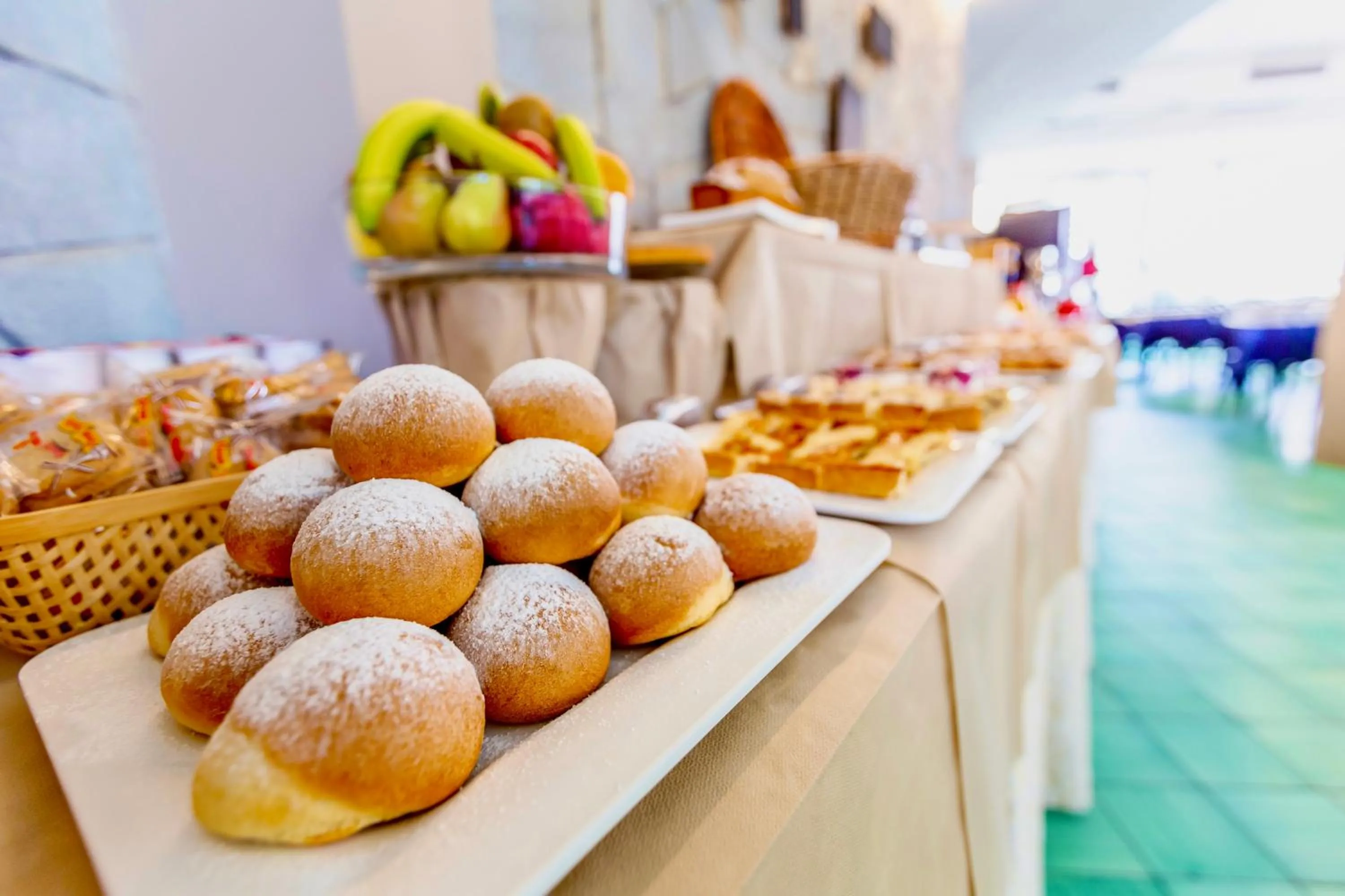 Buffet breakfast in Hotel Airone