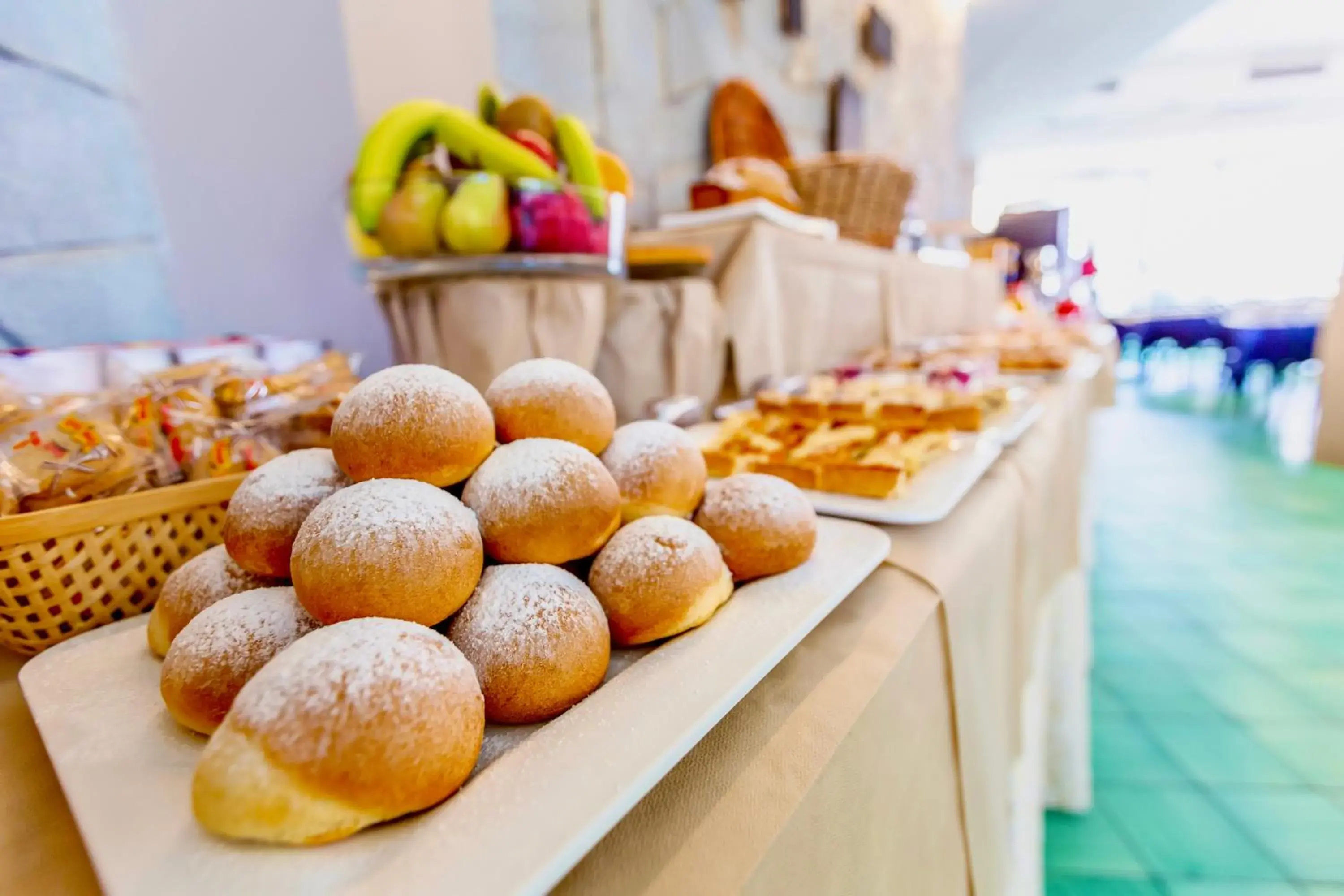 Buffet breakfast, Food in Hotel Airone