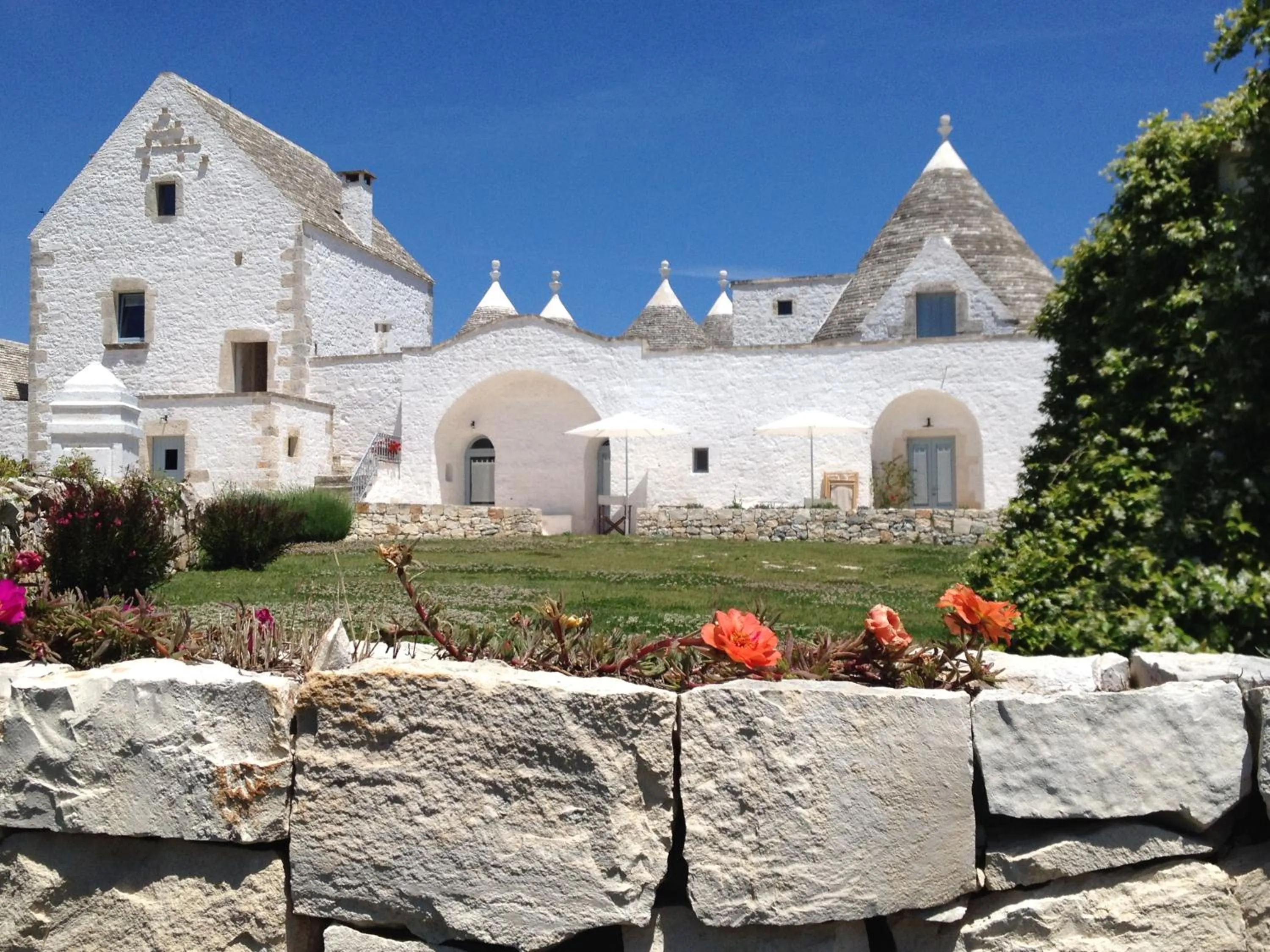 Facade/entrance in Masseria Serralta
