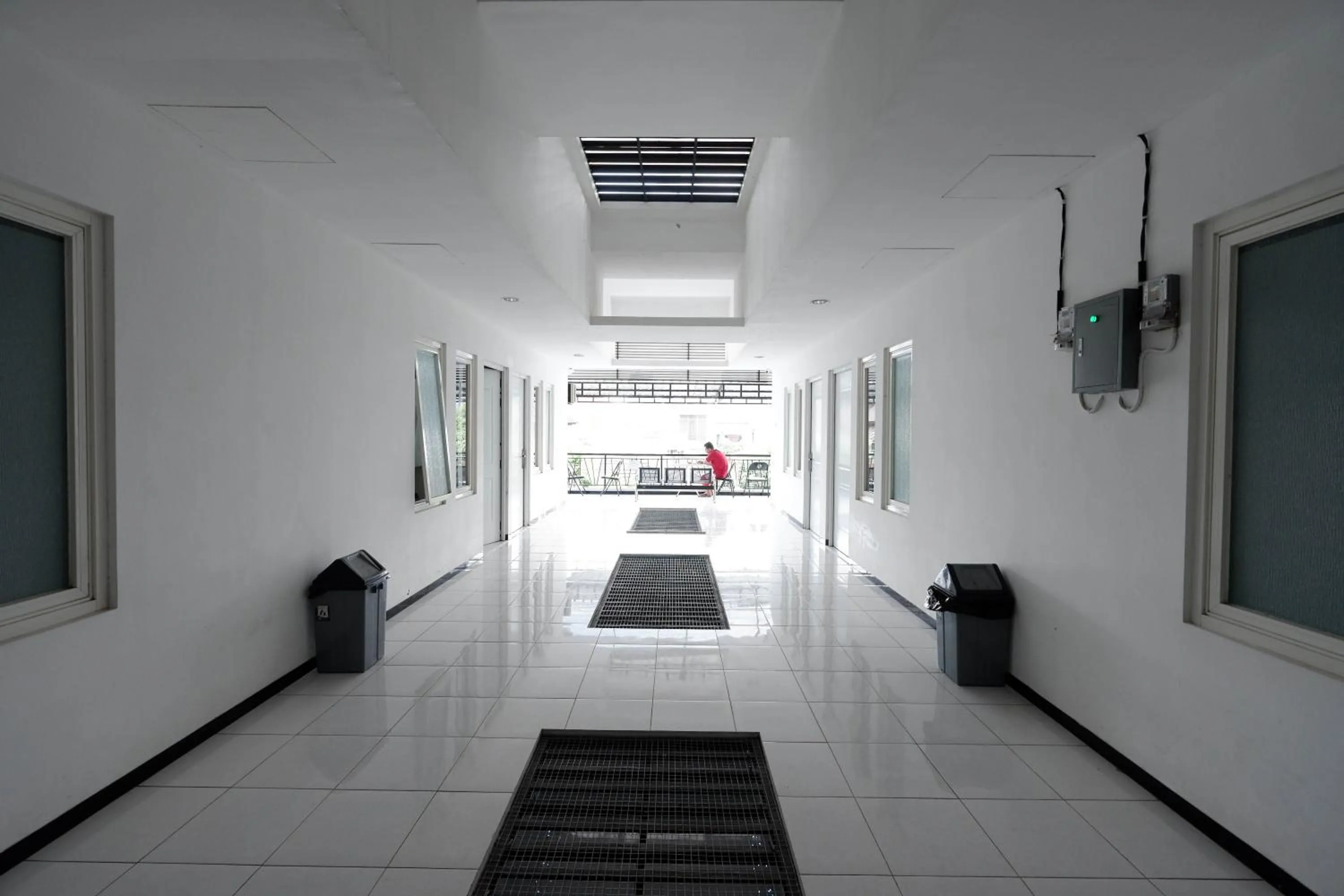 Property building in RedDoorz near Plaza Simpang Lima