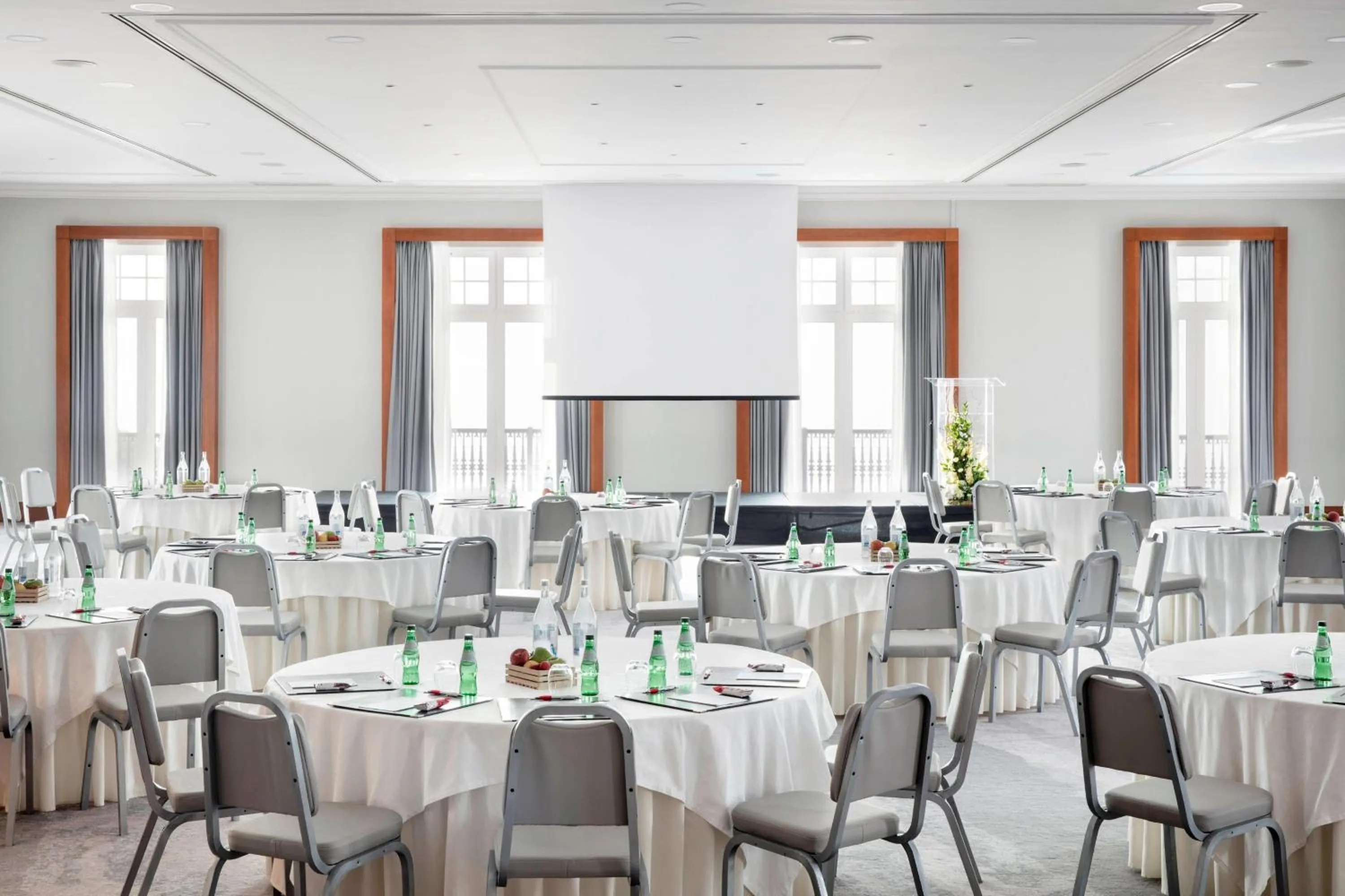 Banquet/Function facilities in Praia D'El Rey Marriott Golf & Beach Resort