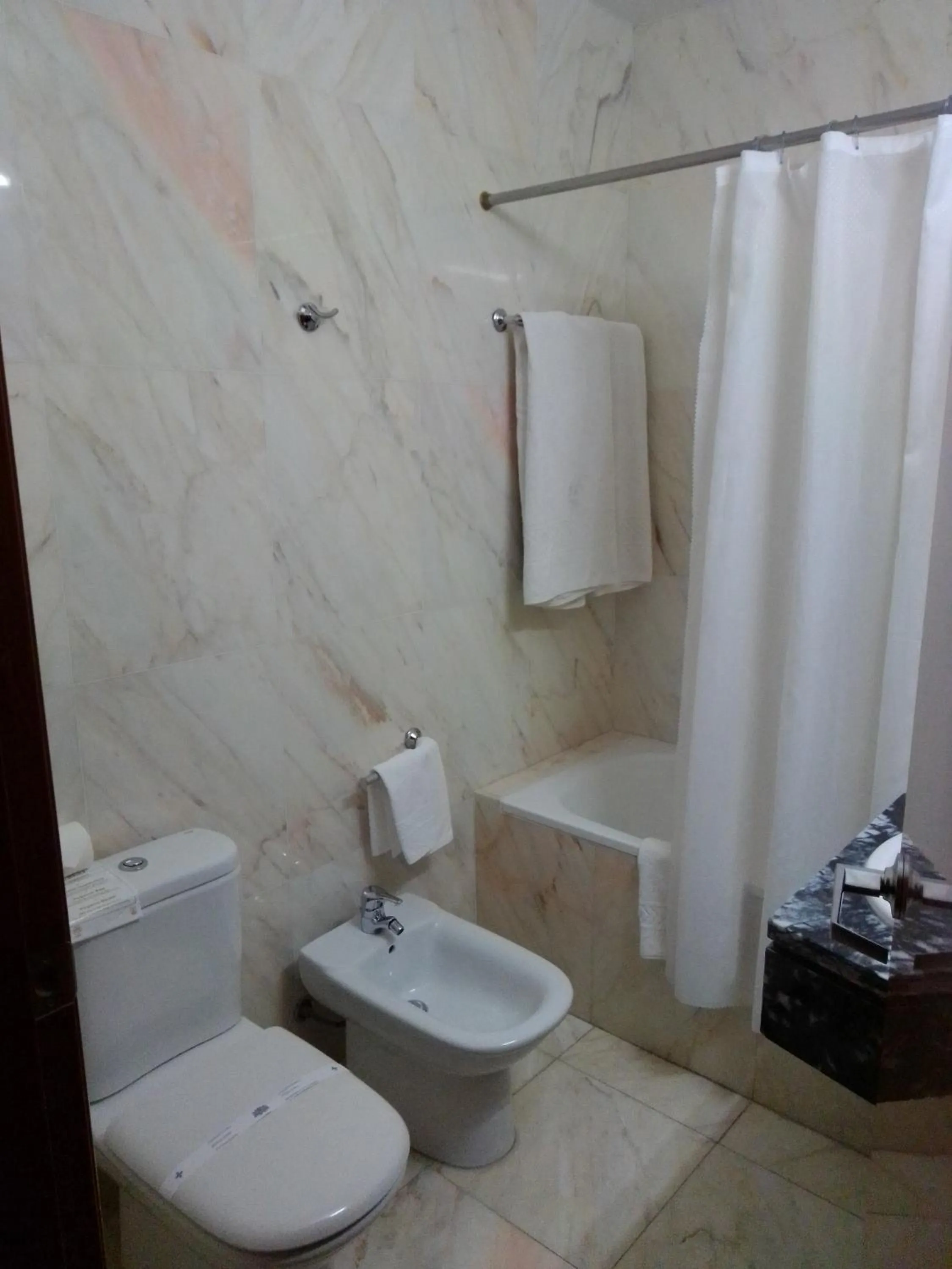 Bathroom in Hotel Acez